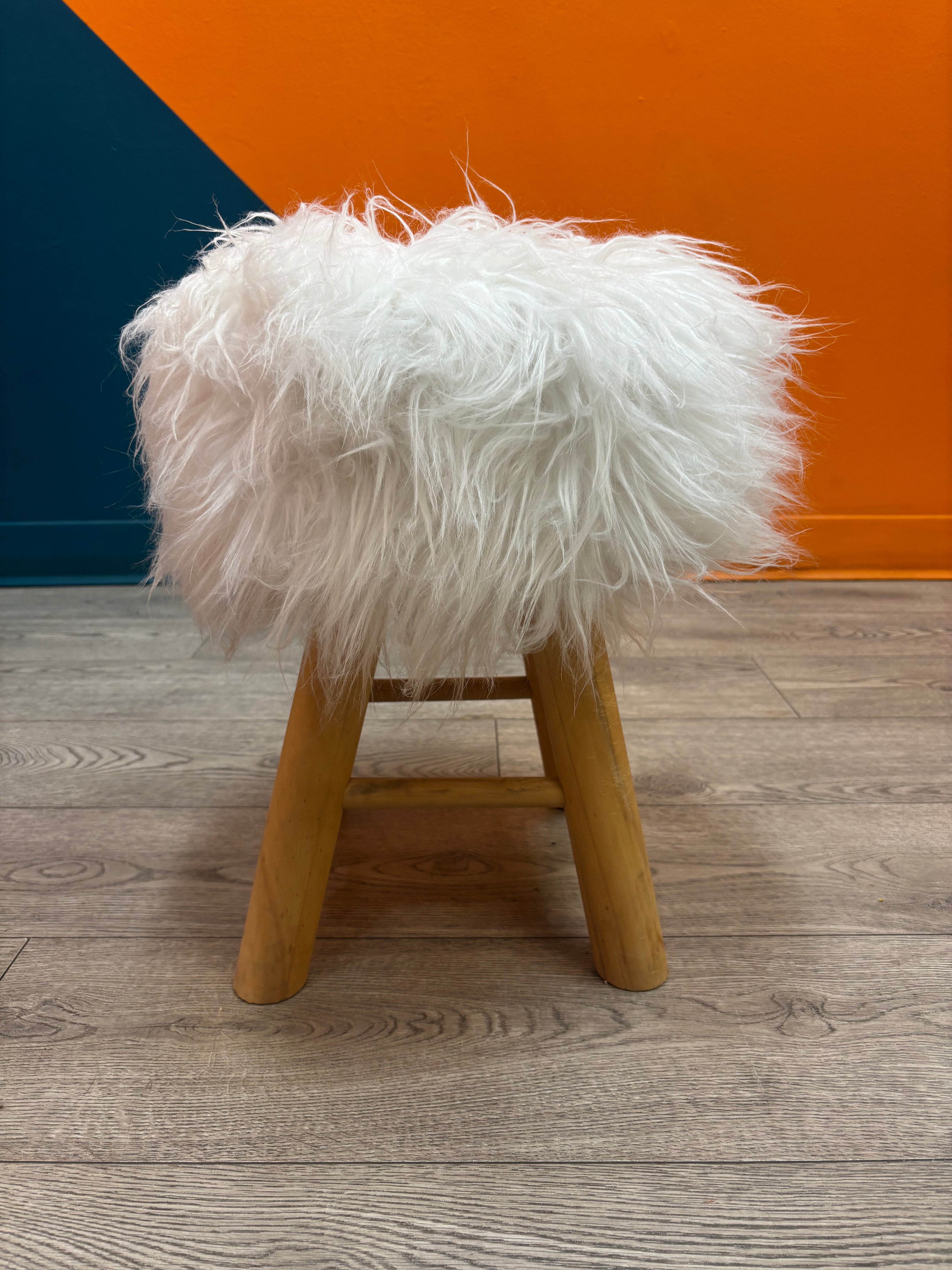 Fluffy Wood Stool