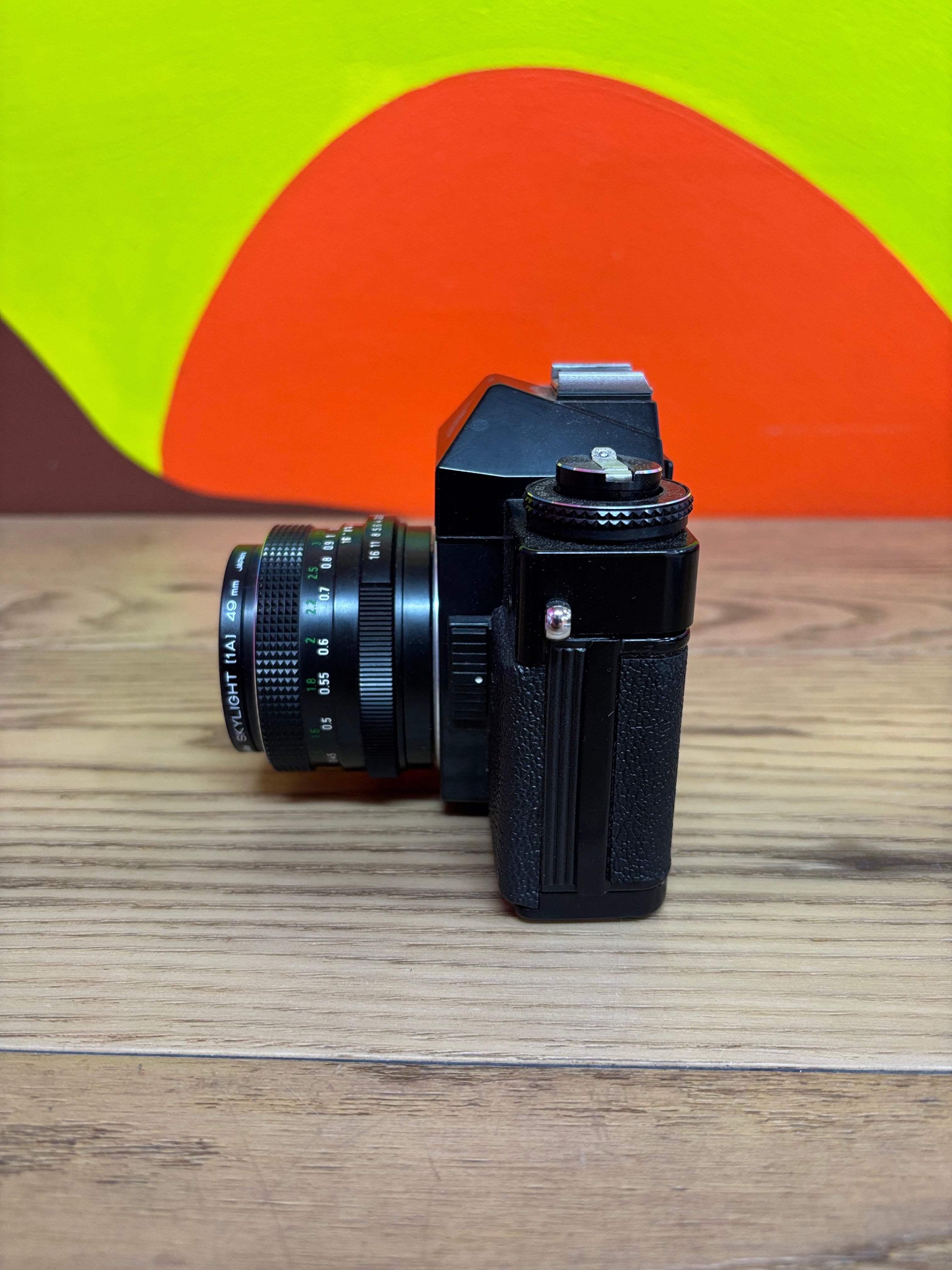 Praktica EE2 Camera