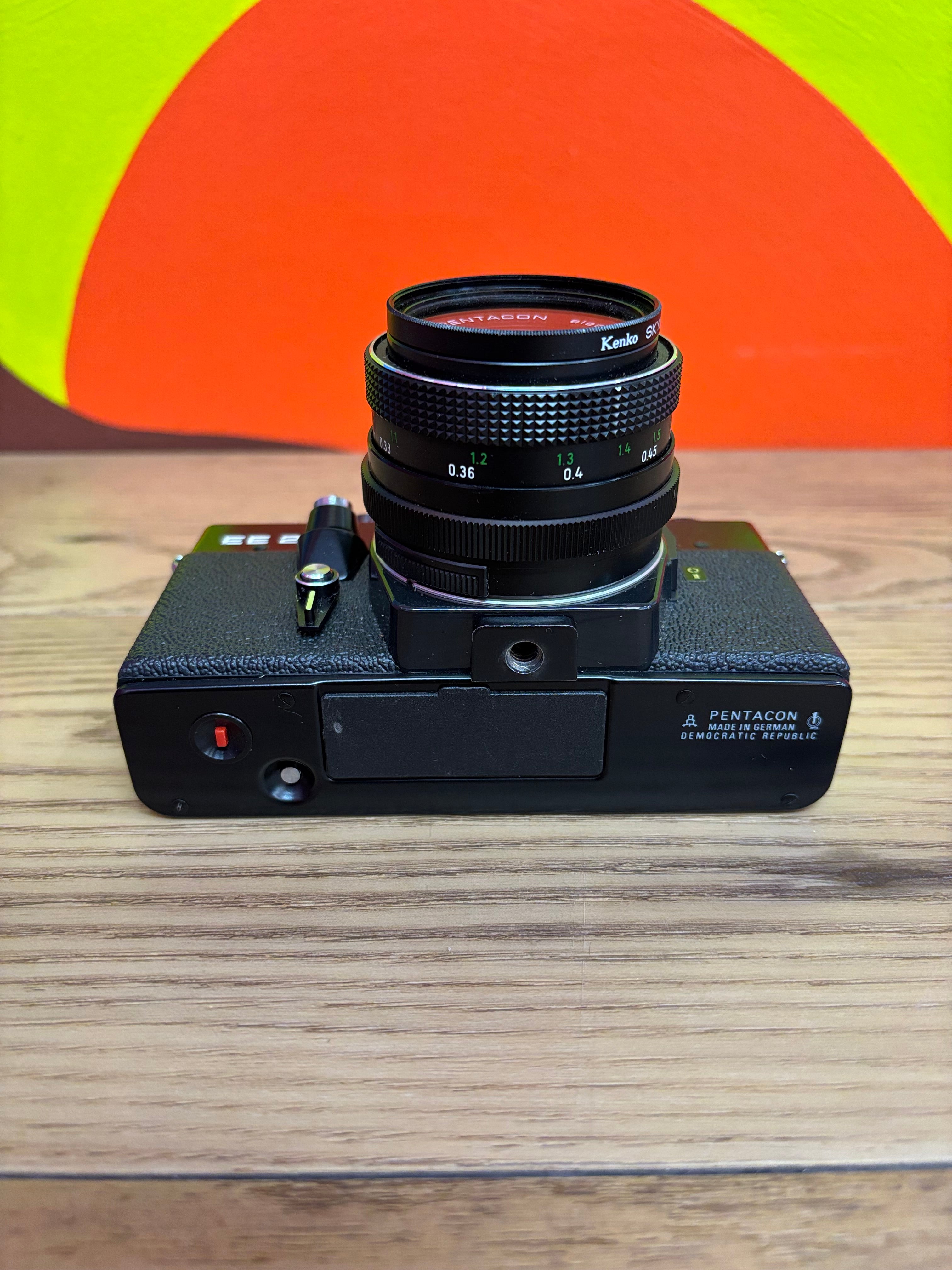Praktica EE2 Camera