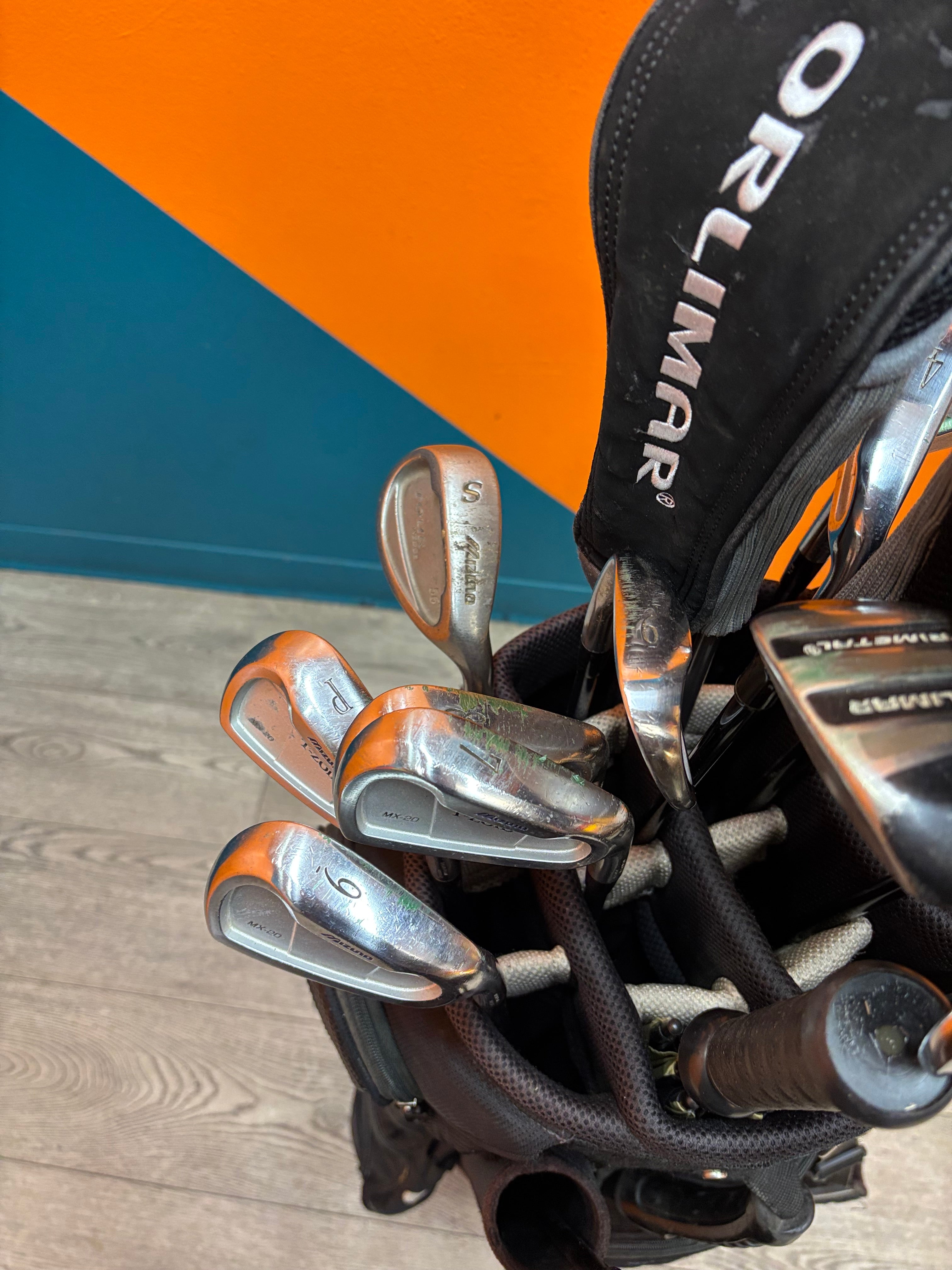Sun Mountain (C-130) Golf Bag with 16 Clubs