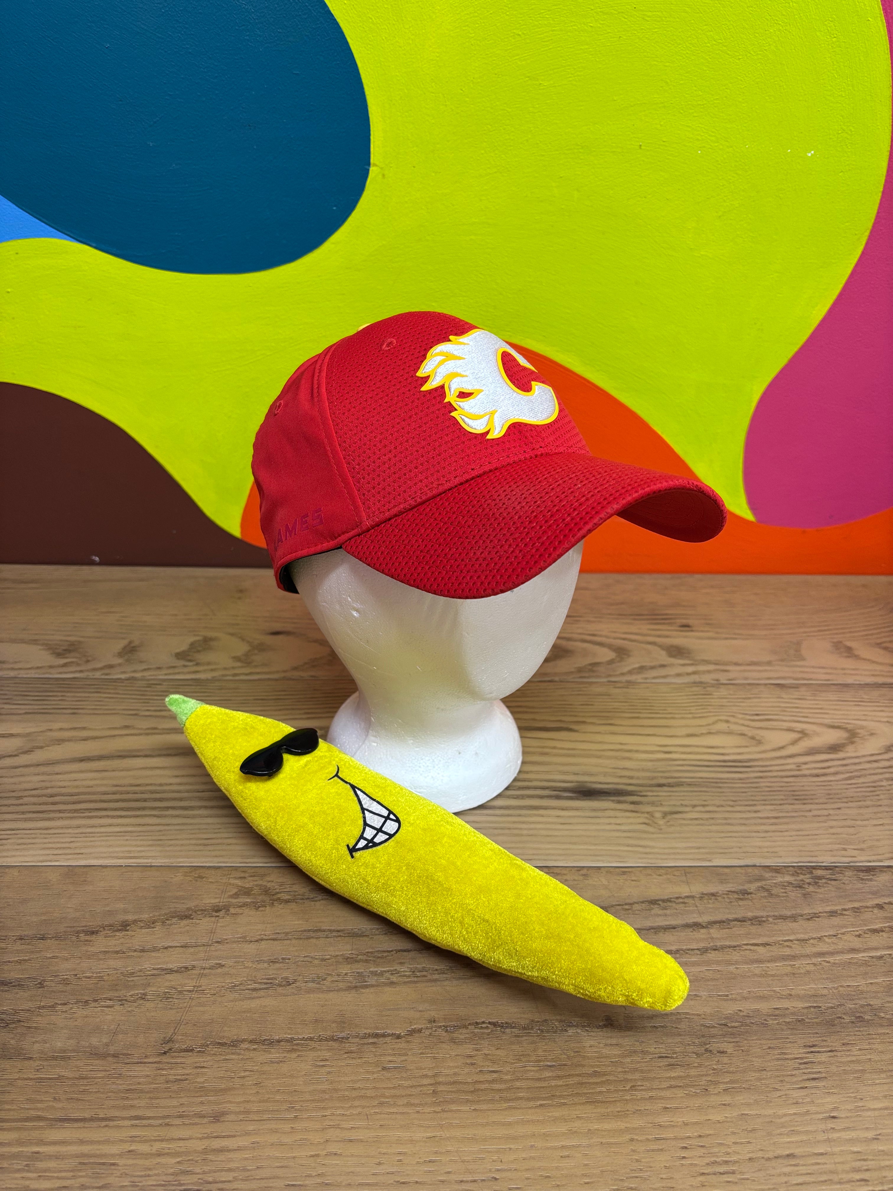 Calgary Flames Struct Flex Cap - Adult S/M