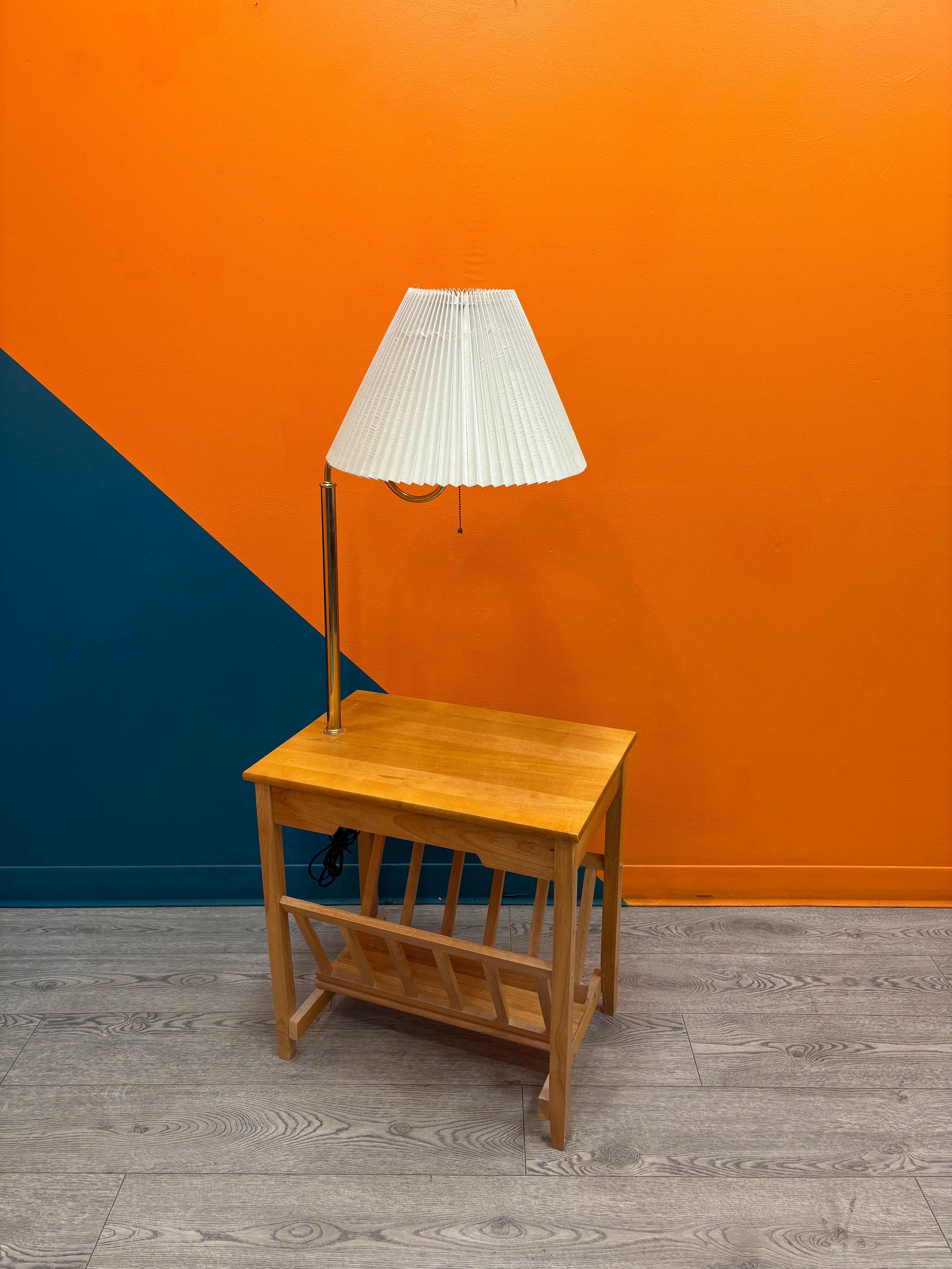 Magazine Table with Built-in Lamp