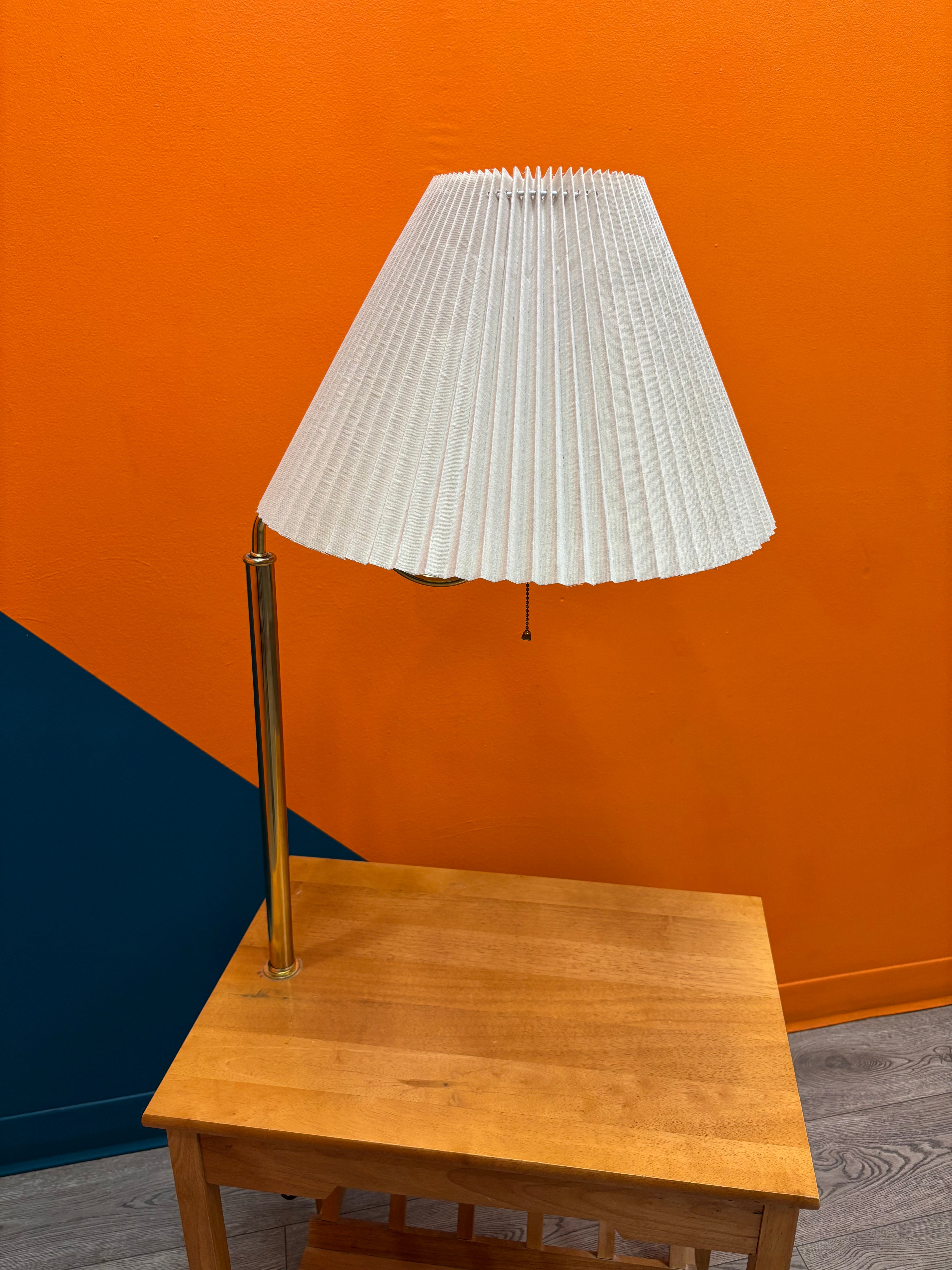 Magazine Table with Built-in Lamp