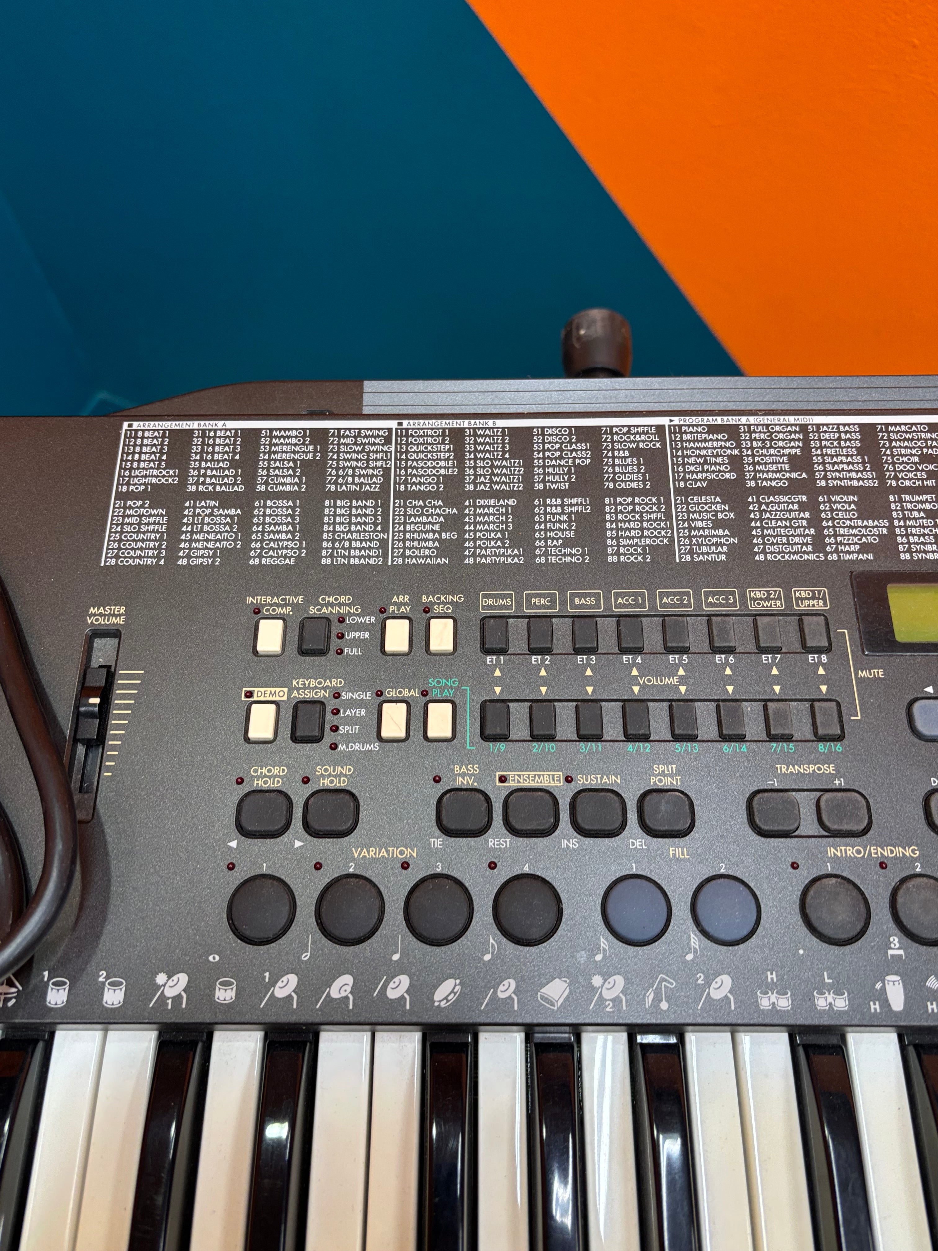 The Korg i5S Keyboard on Stand