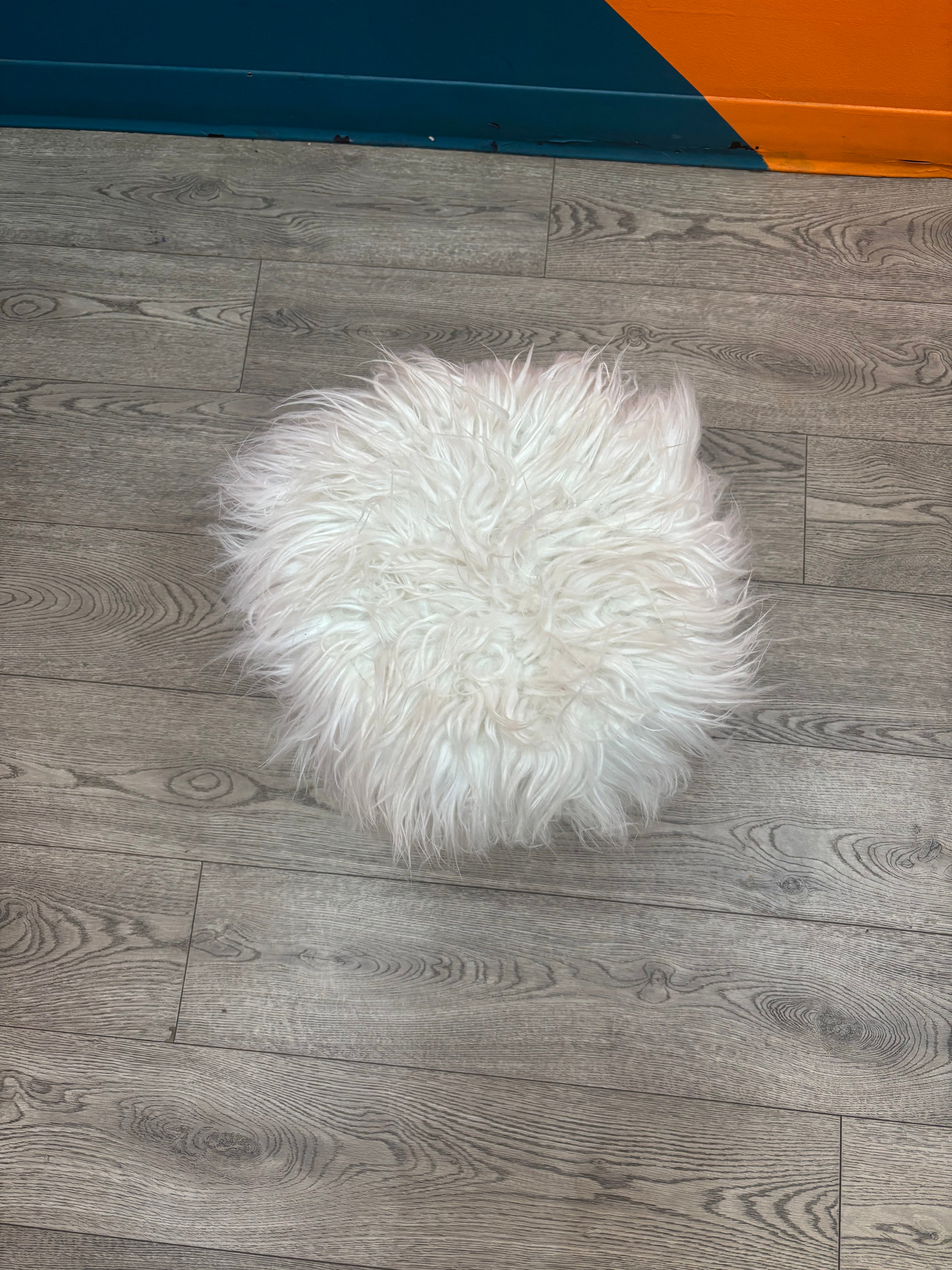 Fluffy Wood Stool