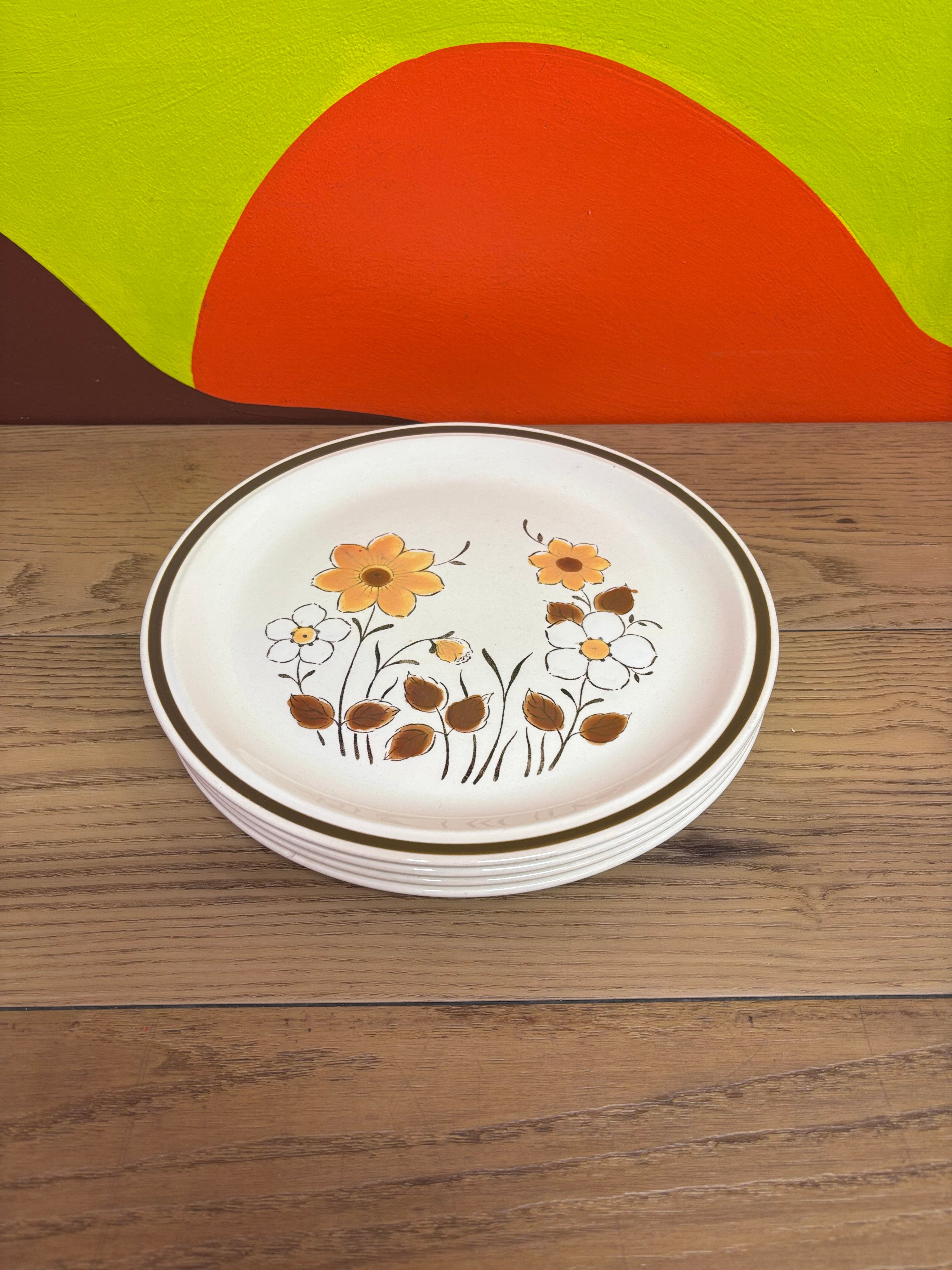 (4) Floral Plates