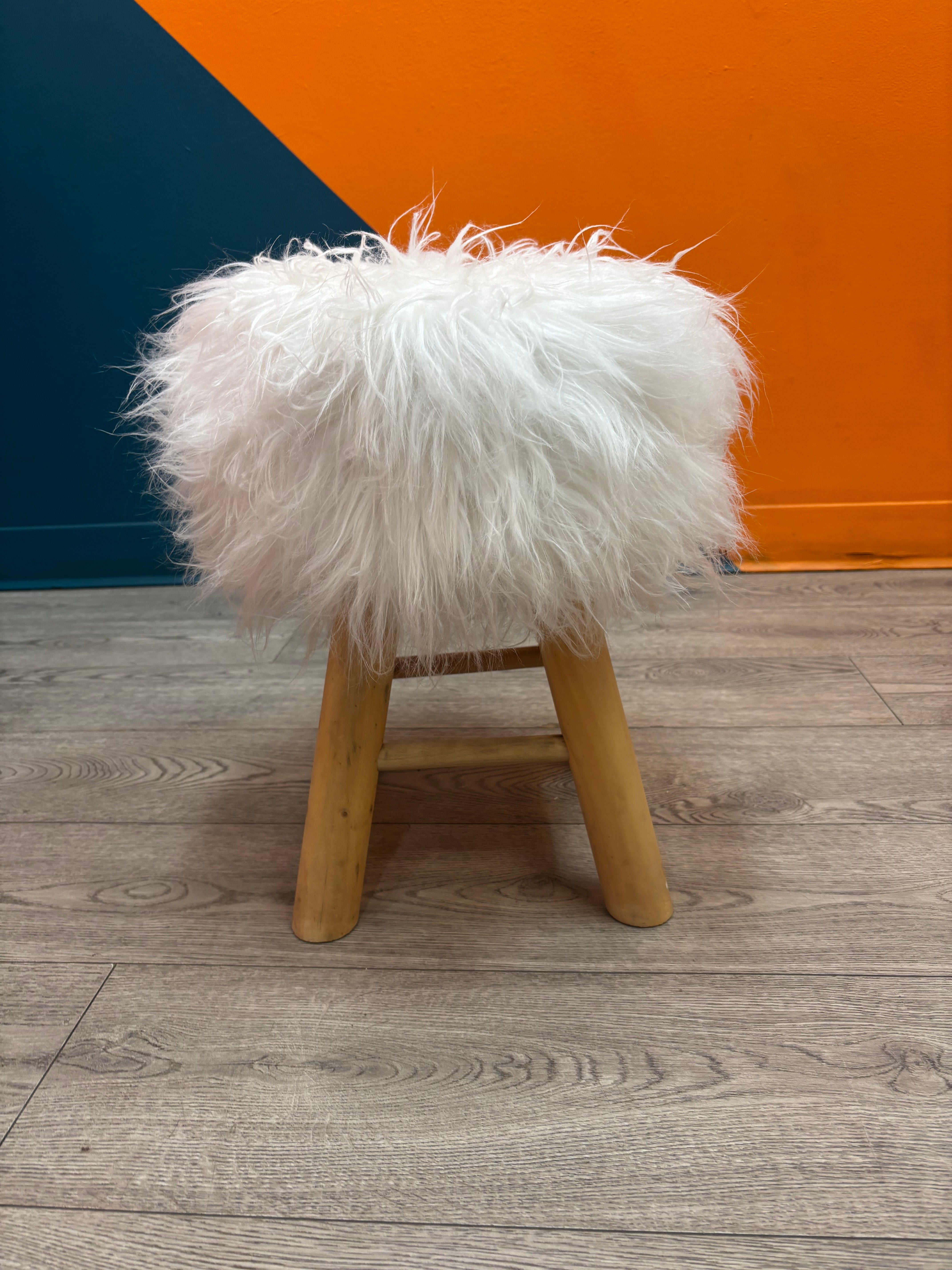 Fluffy Wood Stool