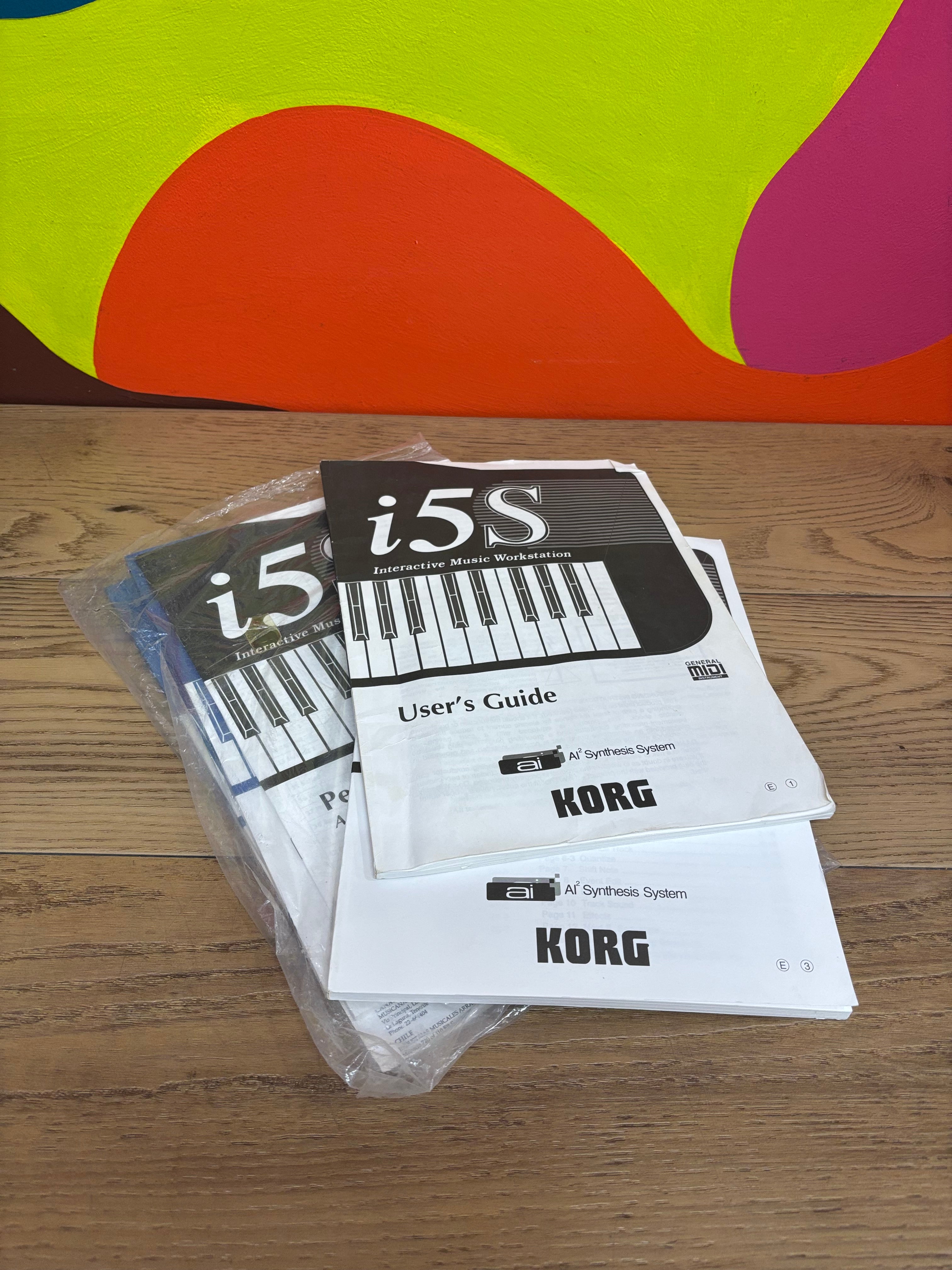 The Korg i5S Keyboard on Stand