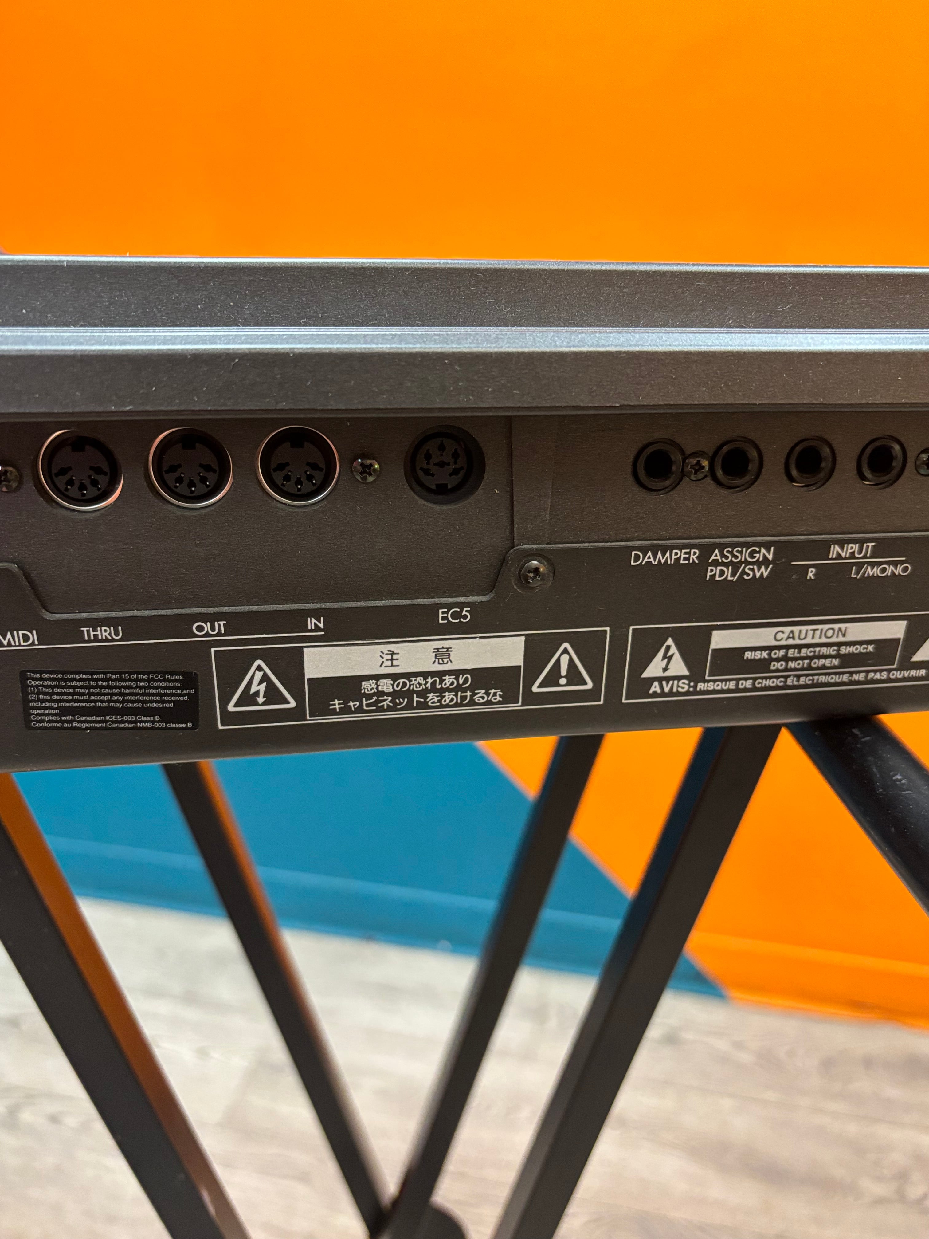 The Korg i5S Keyboard on Stand