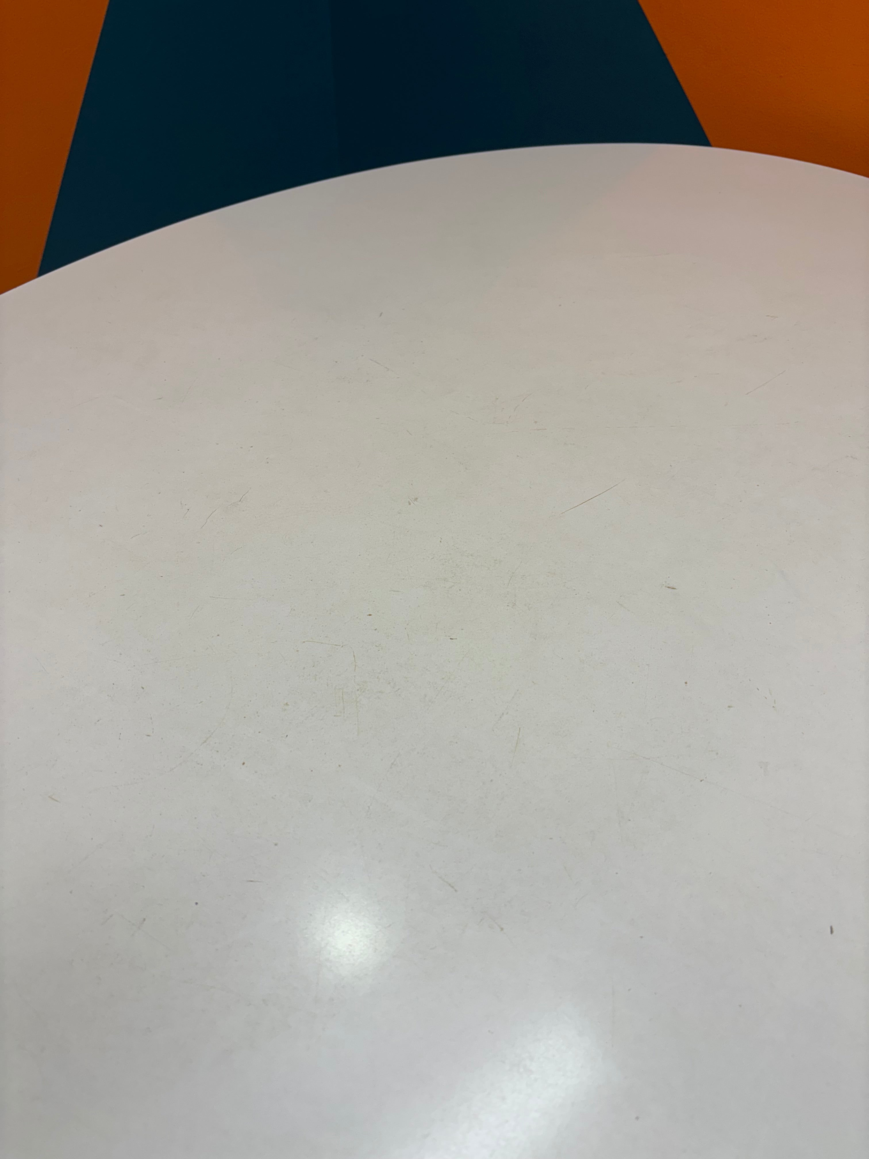 Oval Tulip Dining Table