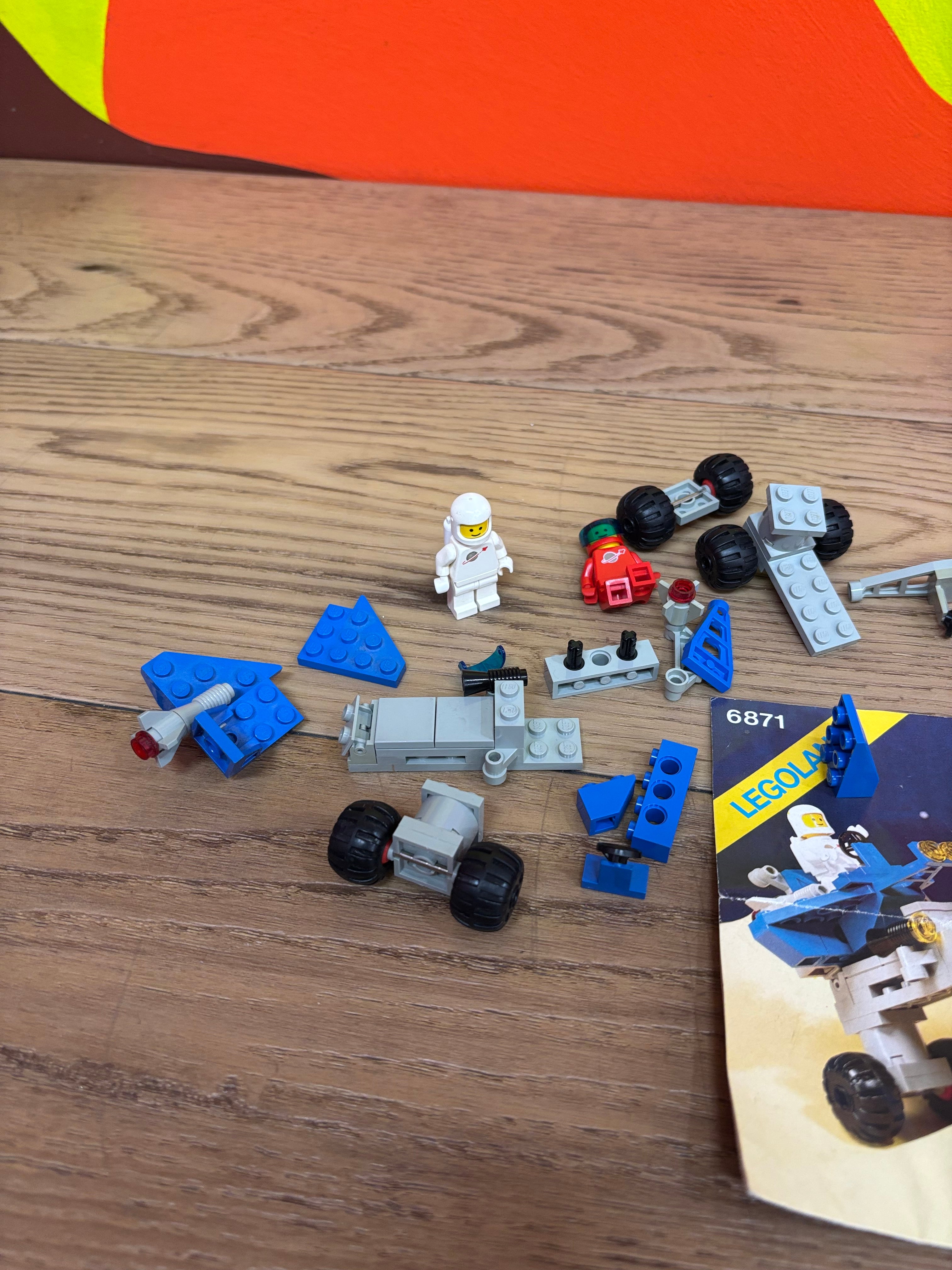 LEGO Set #6871 - Star Patrol Launcher