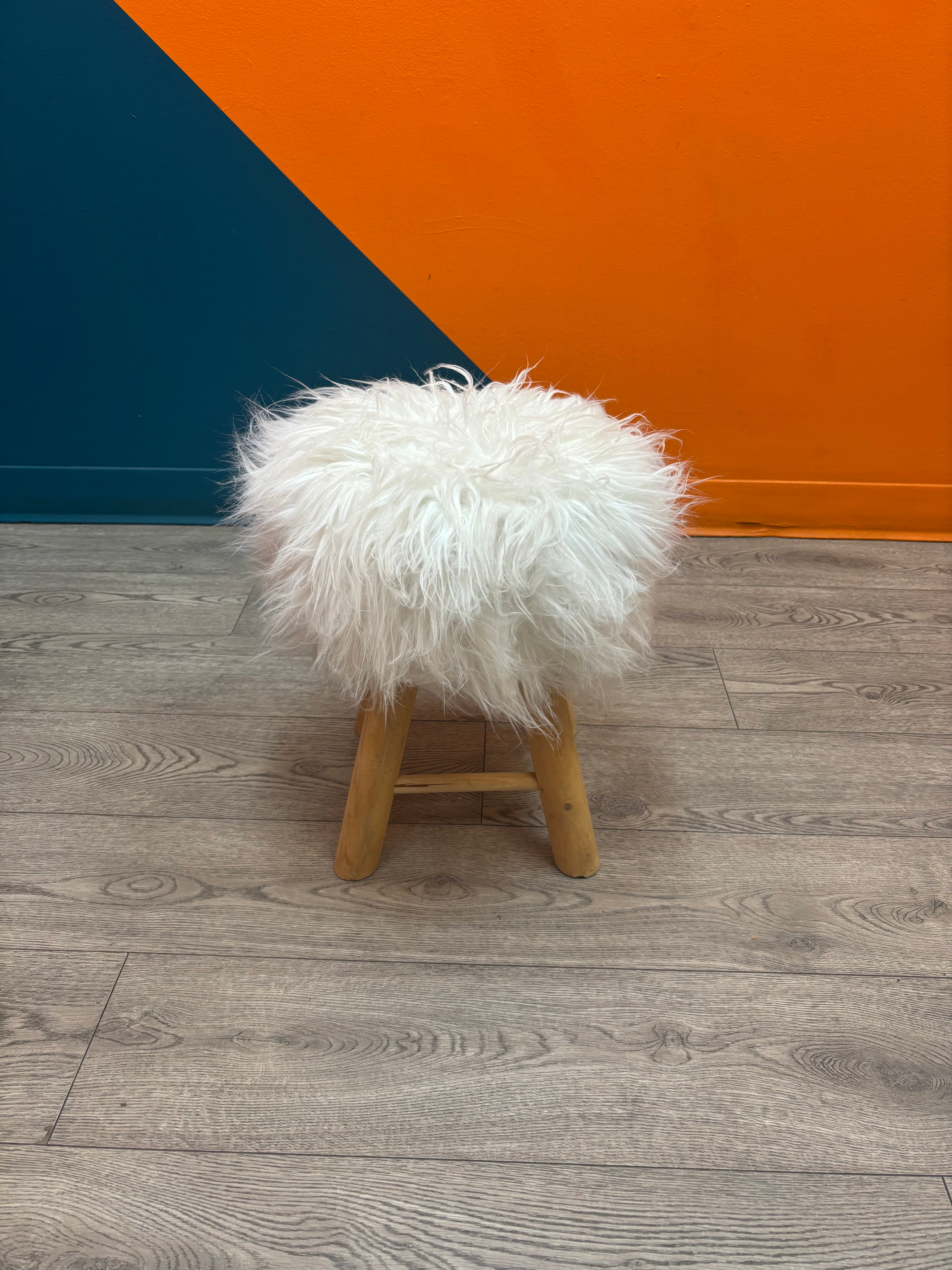 Fluffy Wood Stool