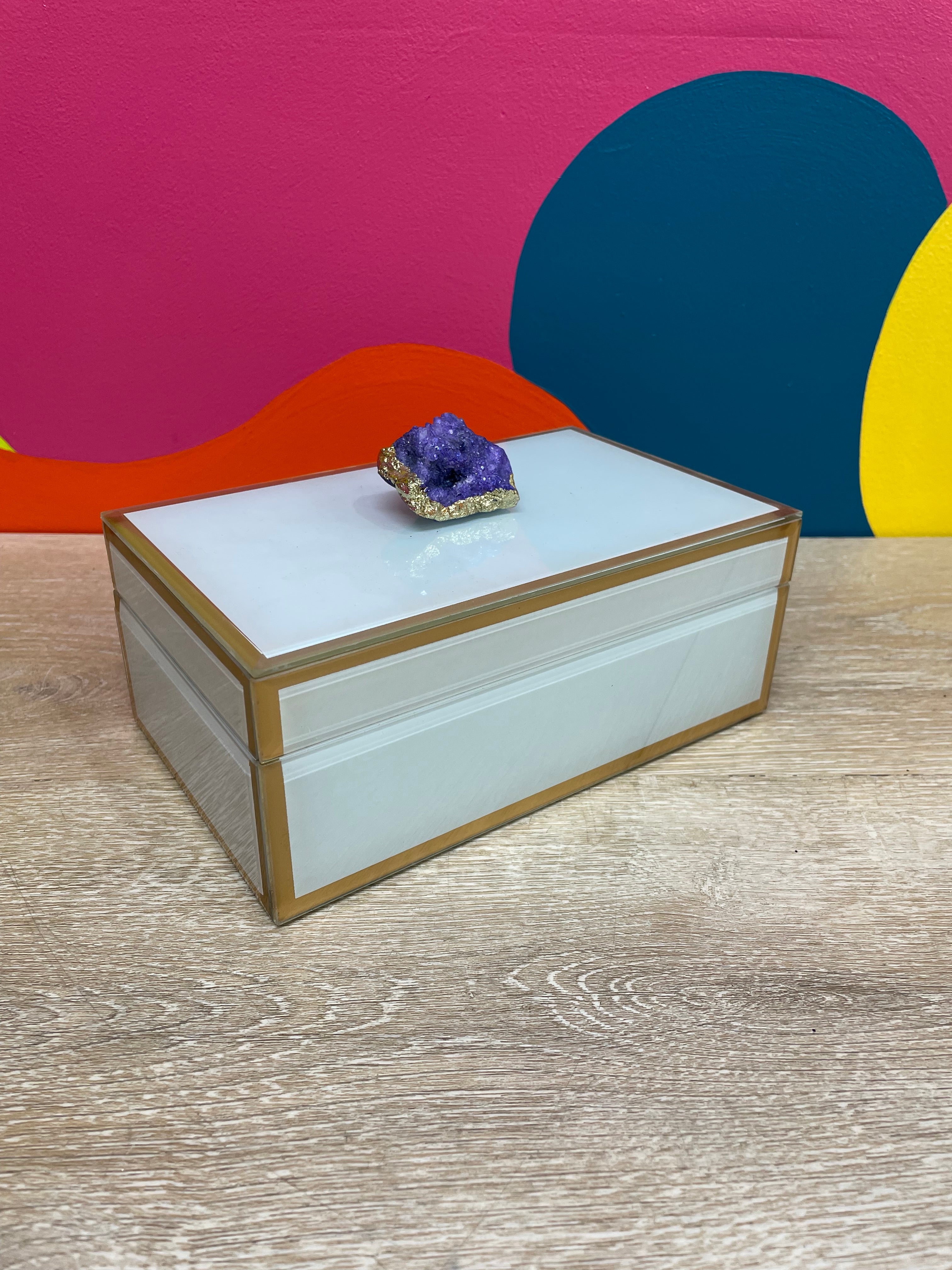 White Glass Box with Amethyst