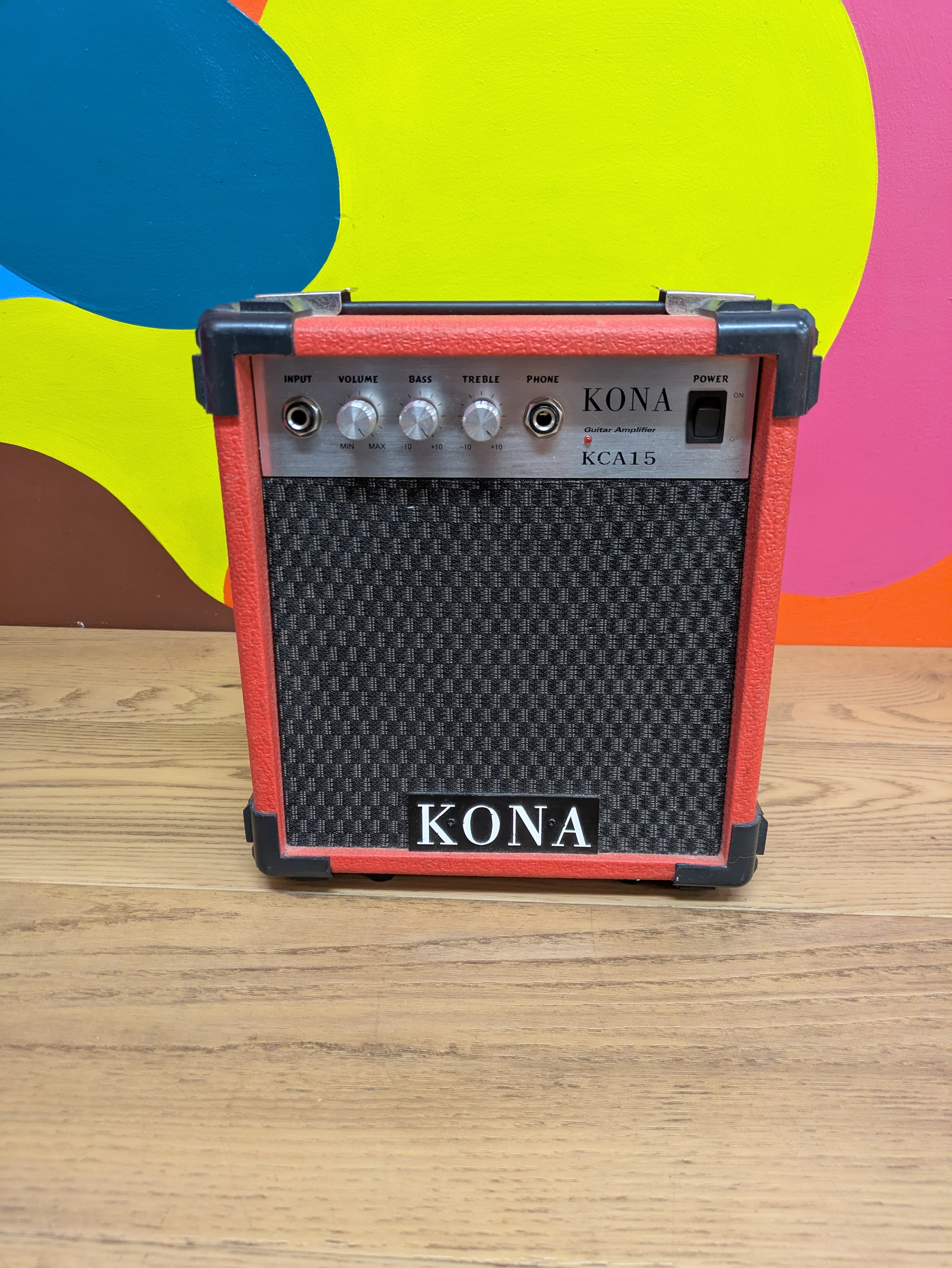 Kona 10 Watt Guitar Amp KCA15RD