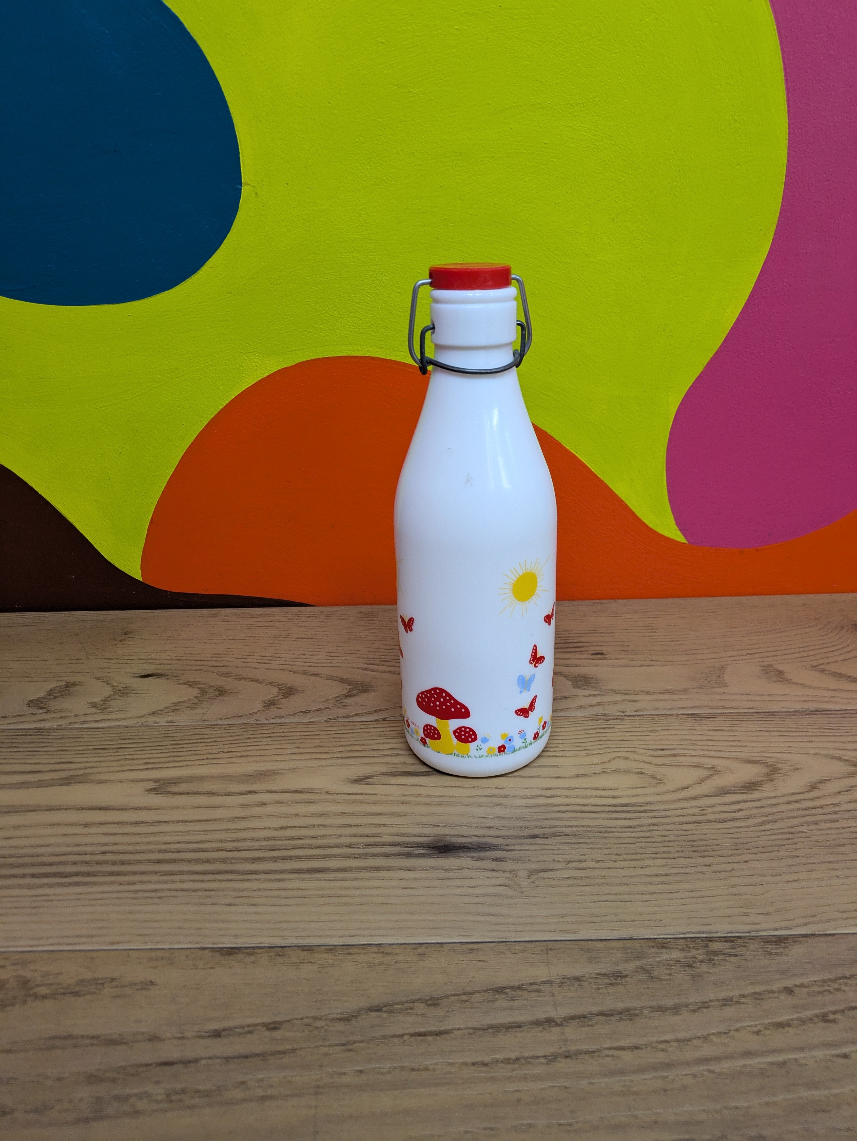 Cerve Italy Milk Bottle