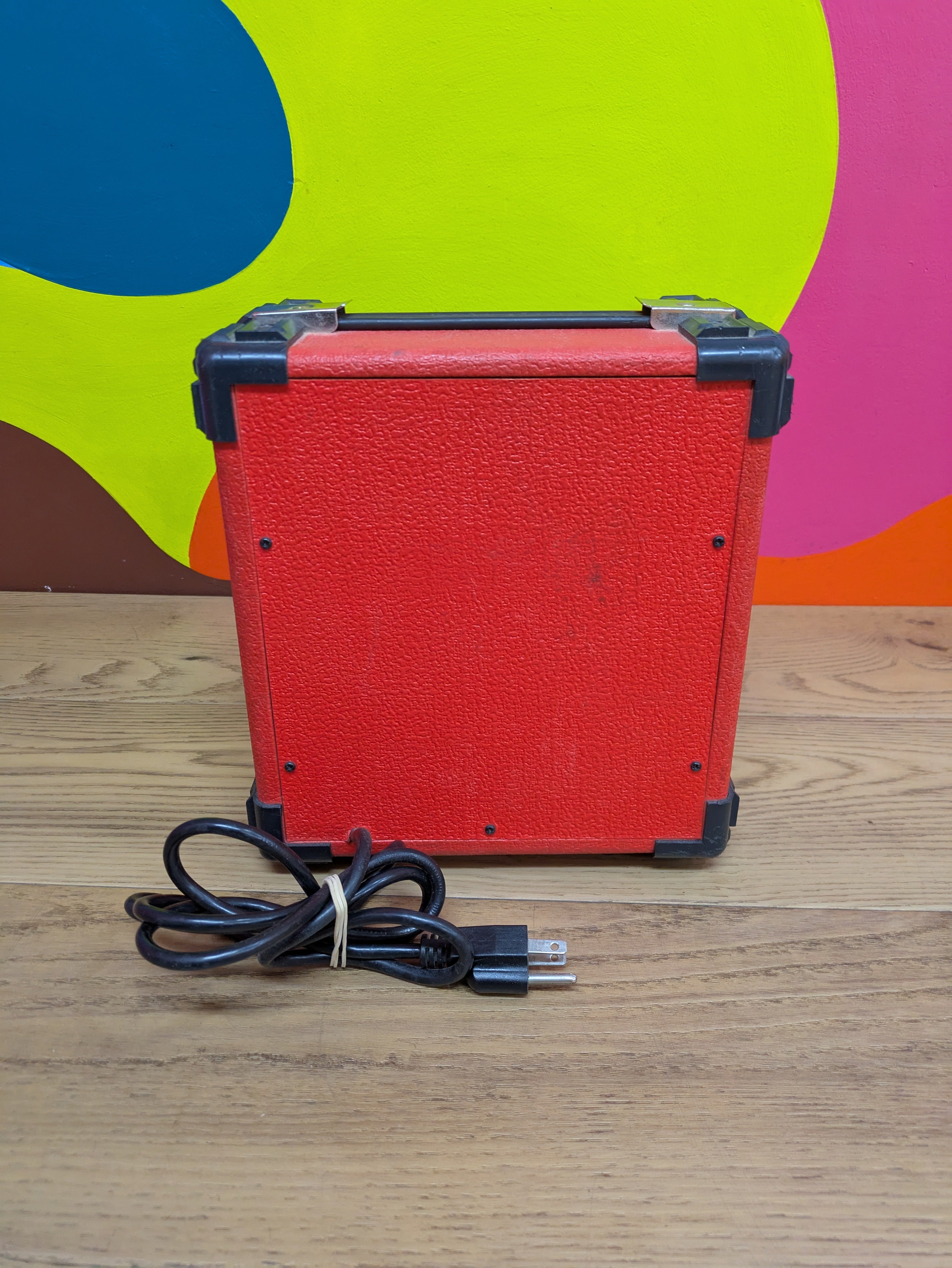 Kona 10 Watt Guitar Amp KCA15RD