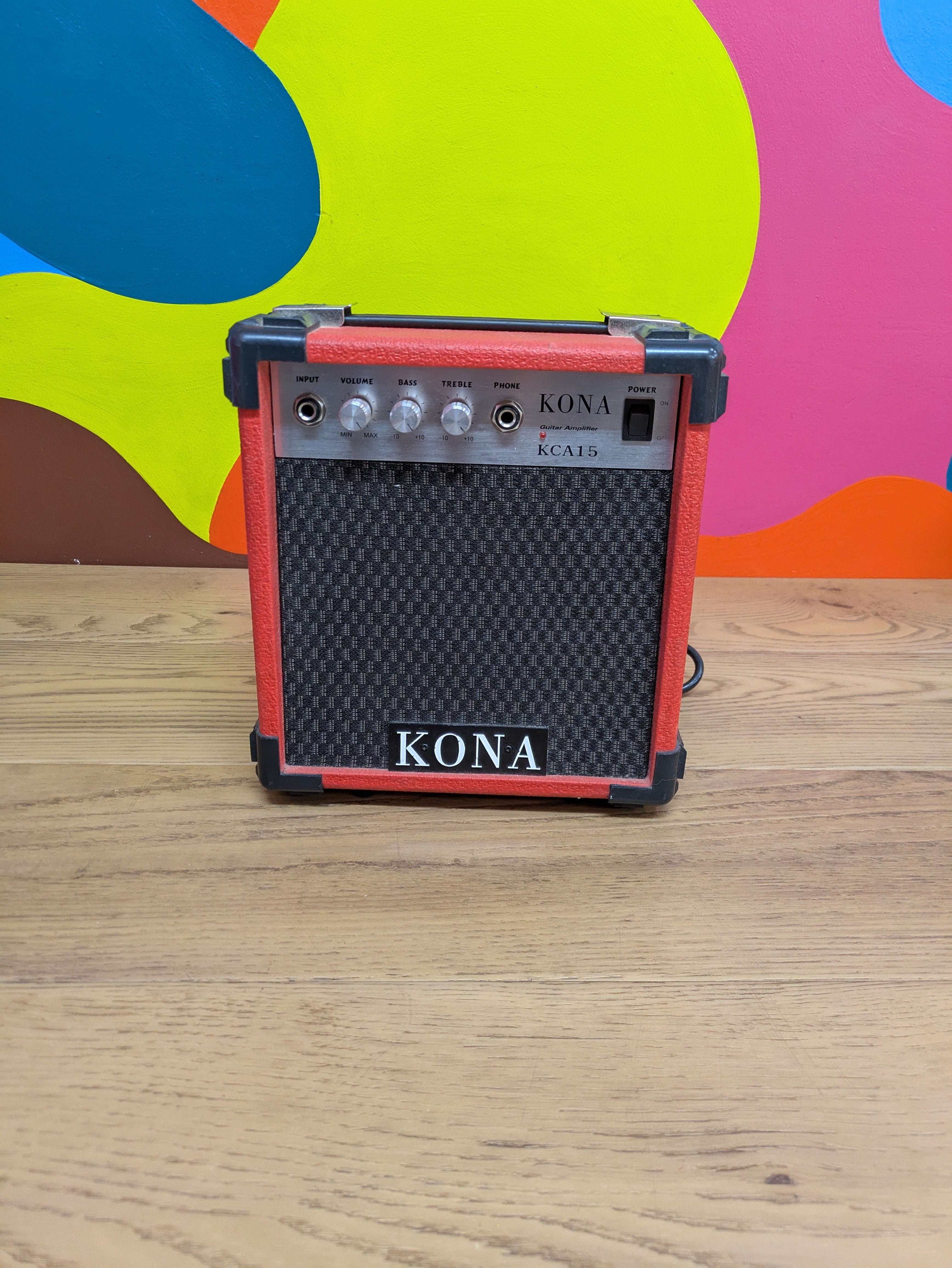 Kona 10 Watt Guitar Amp KCA15RD