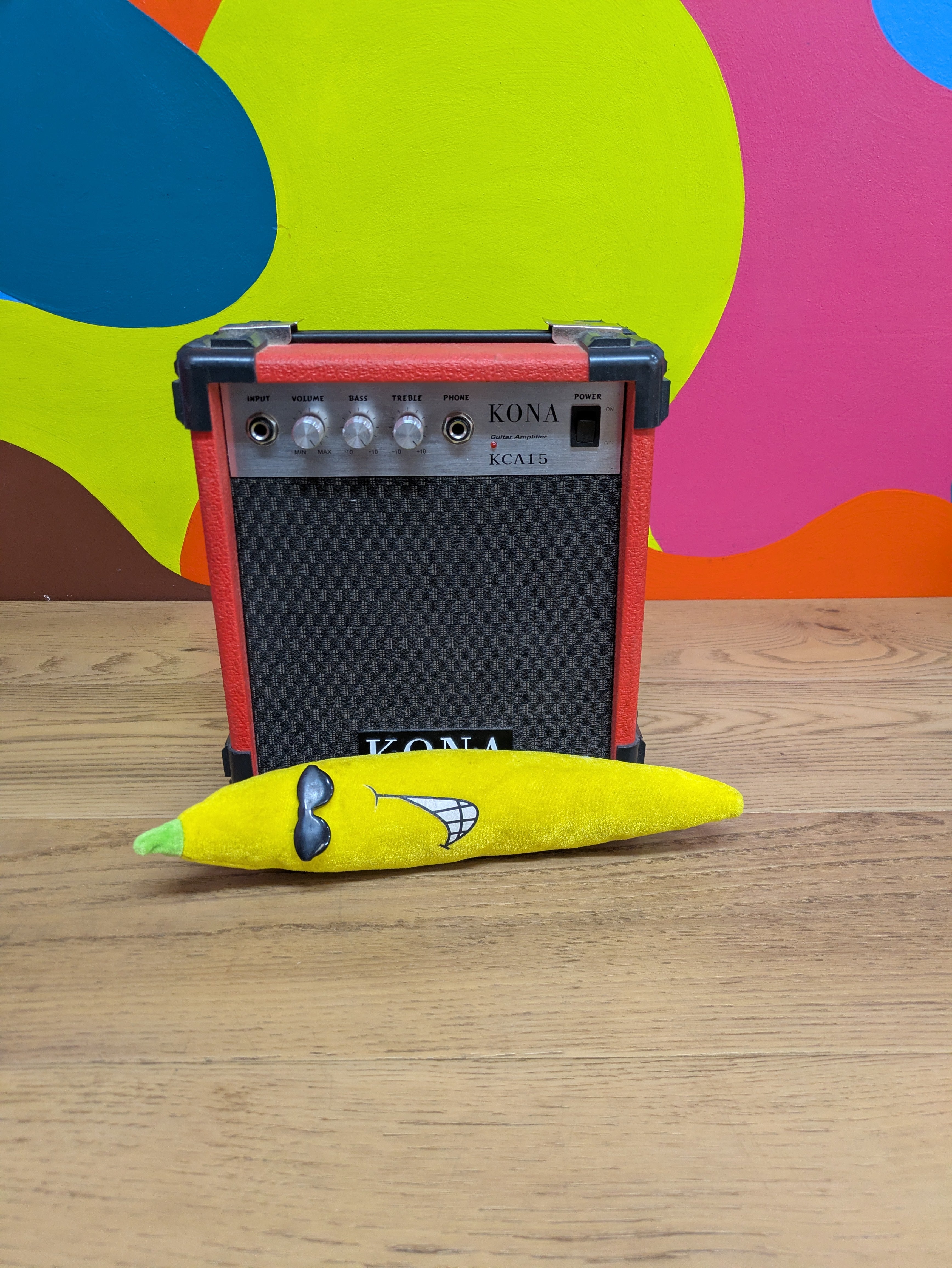 Kona 10 Watt Guitar Amp KCA15RD
