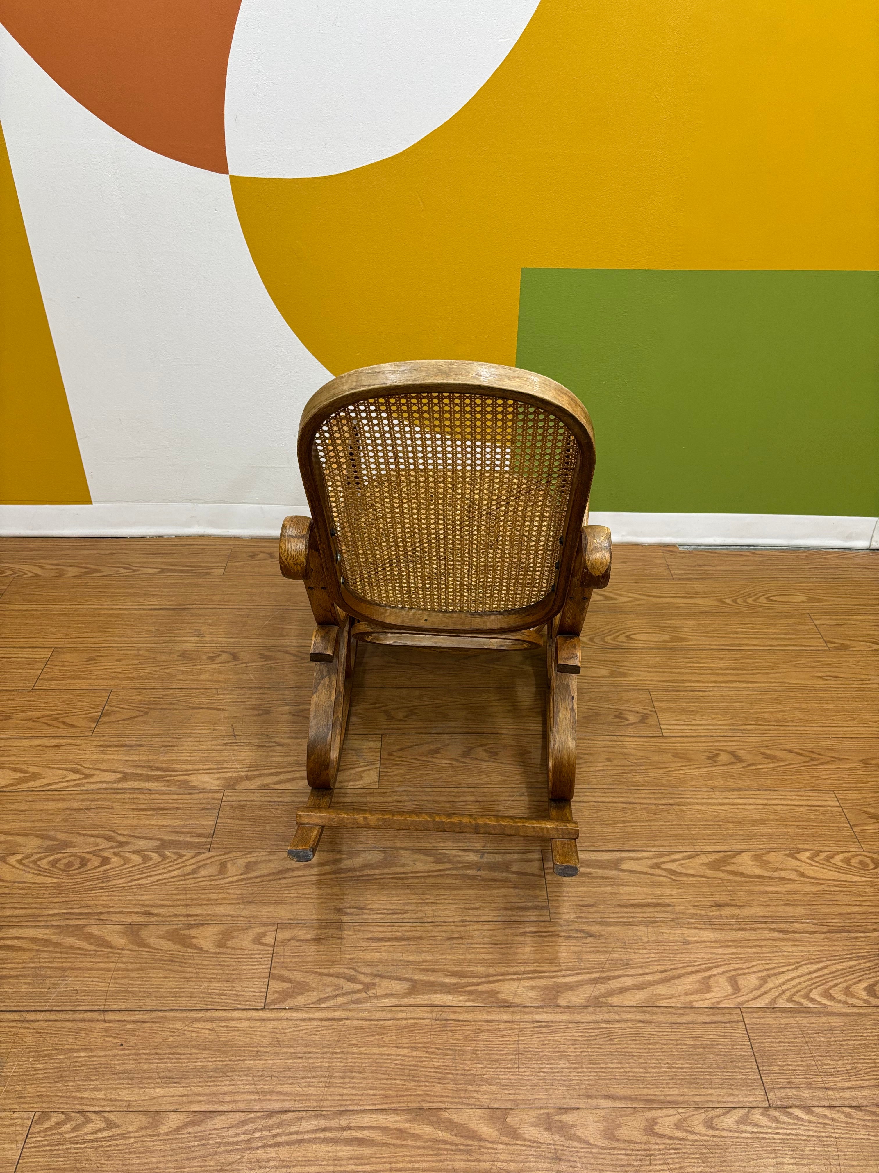 Wood Rocking Chair