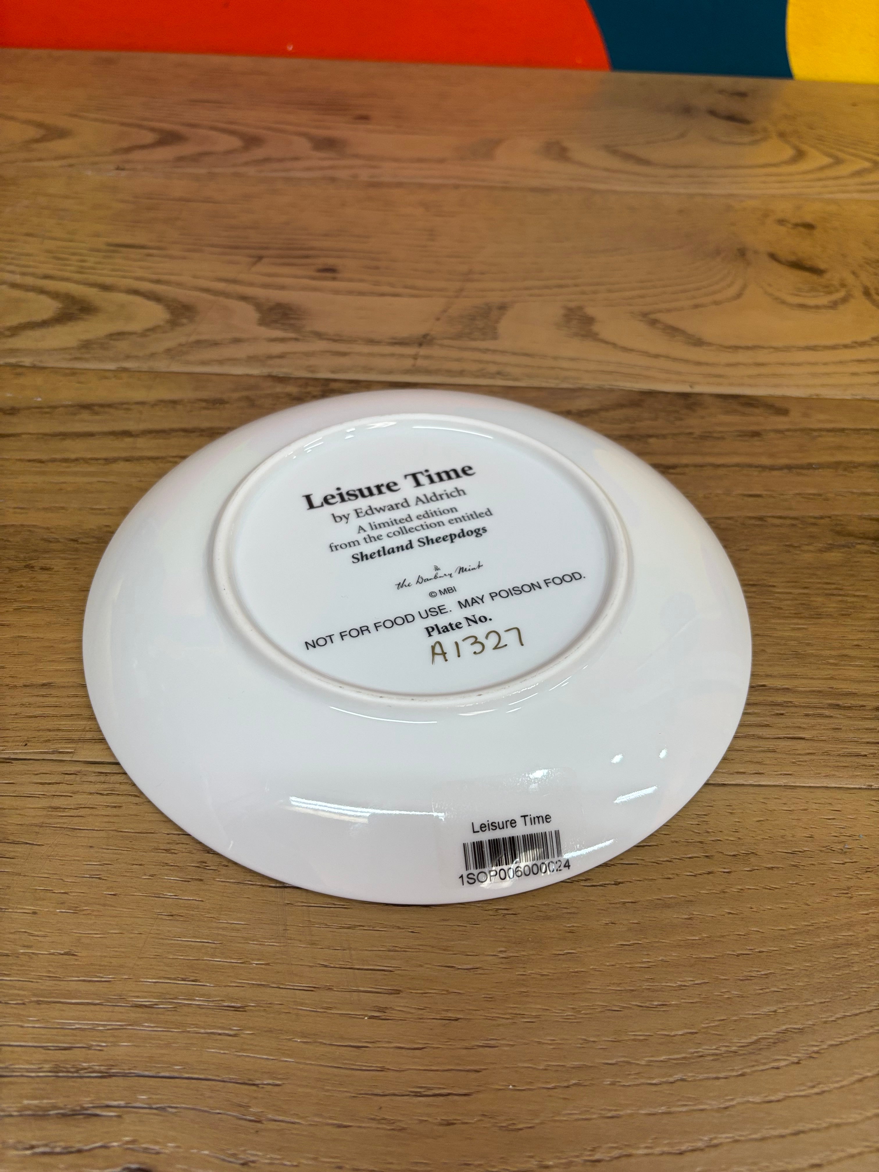Danbury Mint Decorative Plate - Leisure Time
