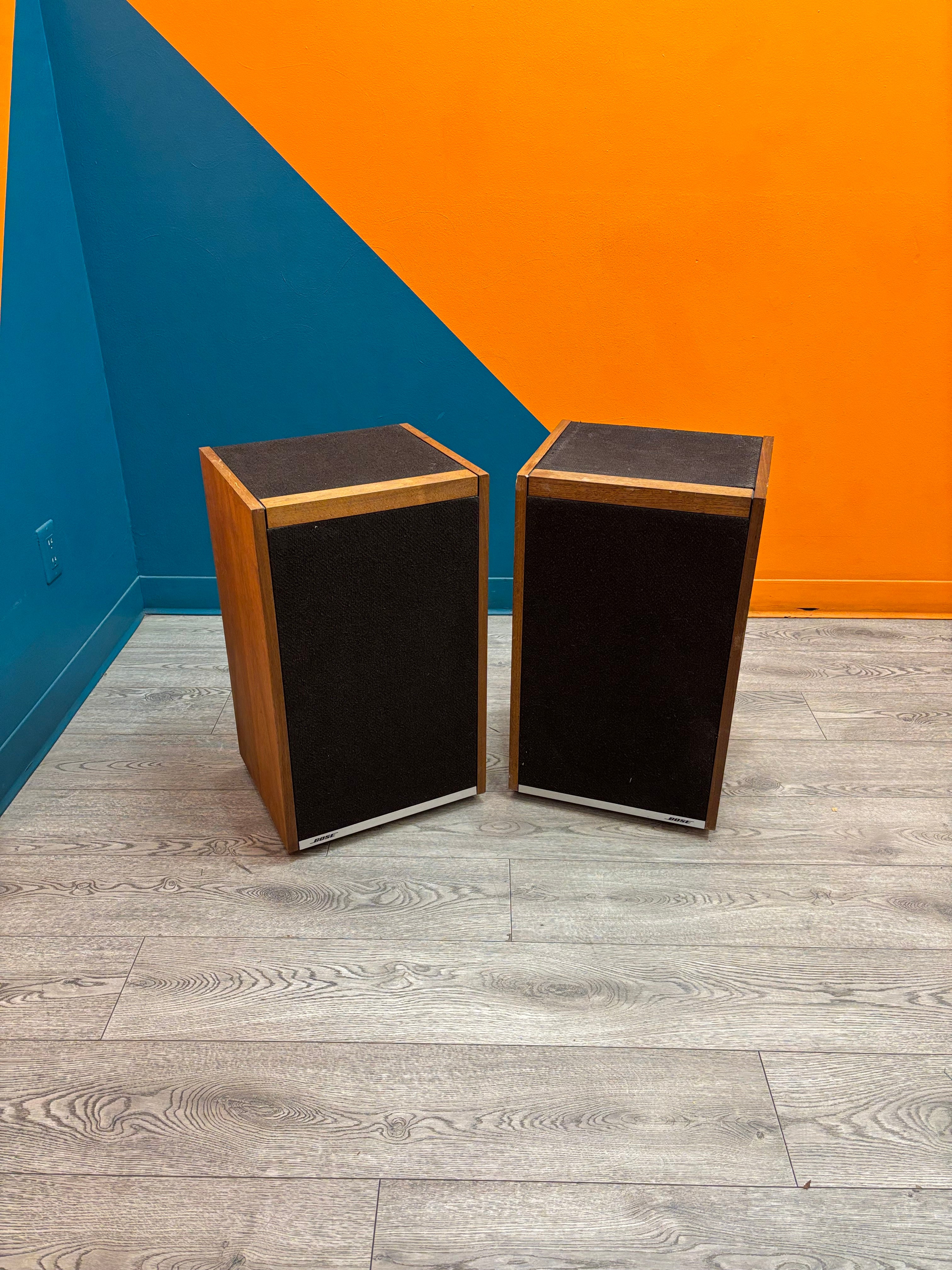 Set of Bose 601 Cabinet Speakers