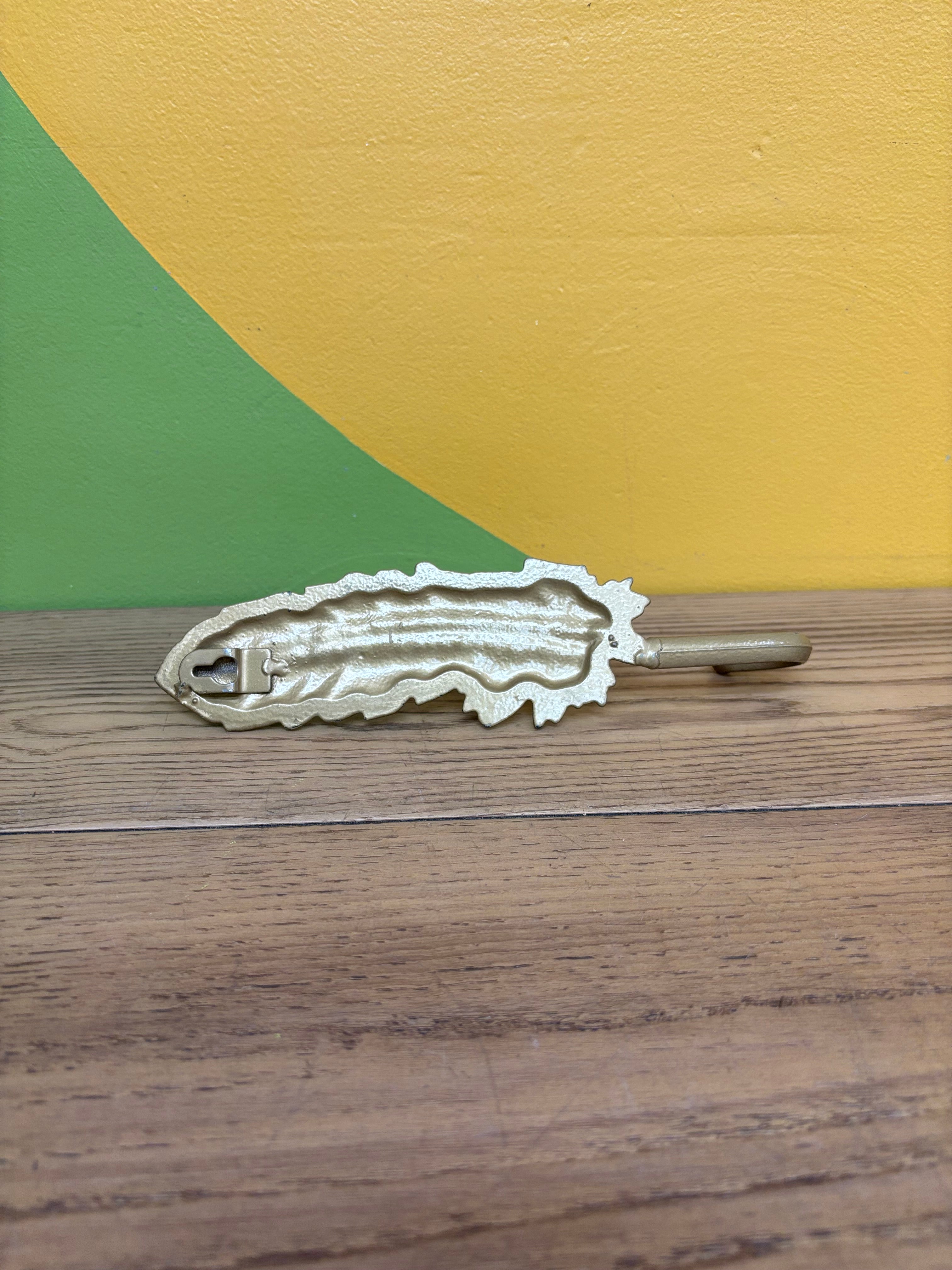 Gold Metal Feather Hook