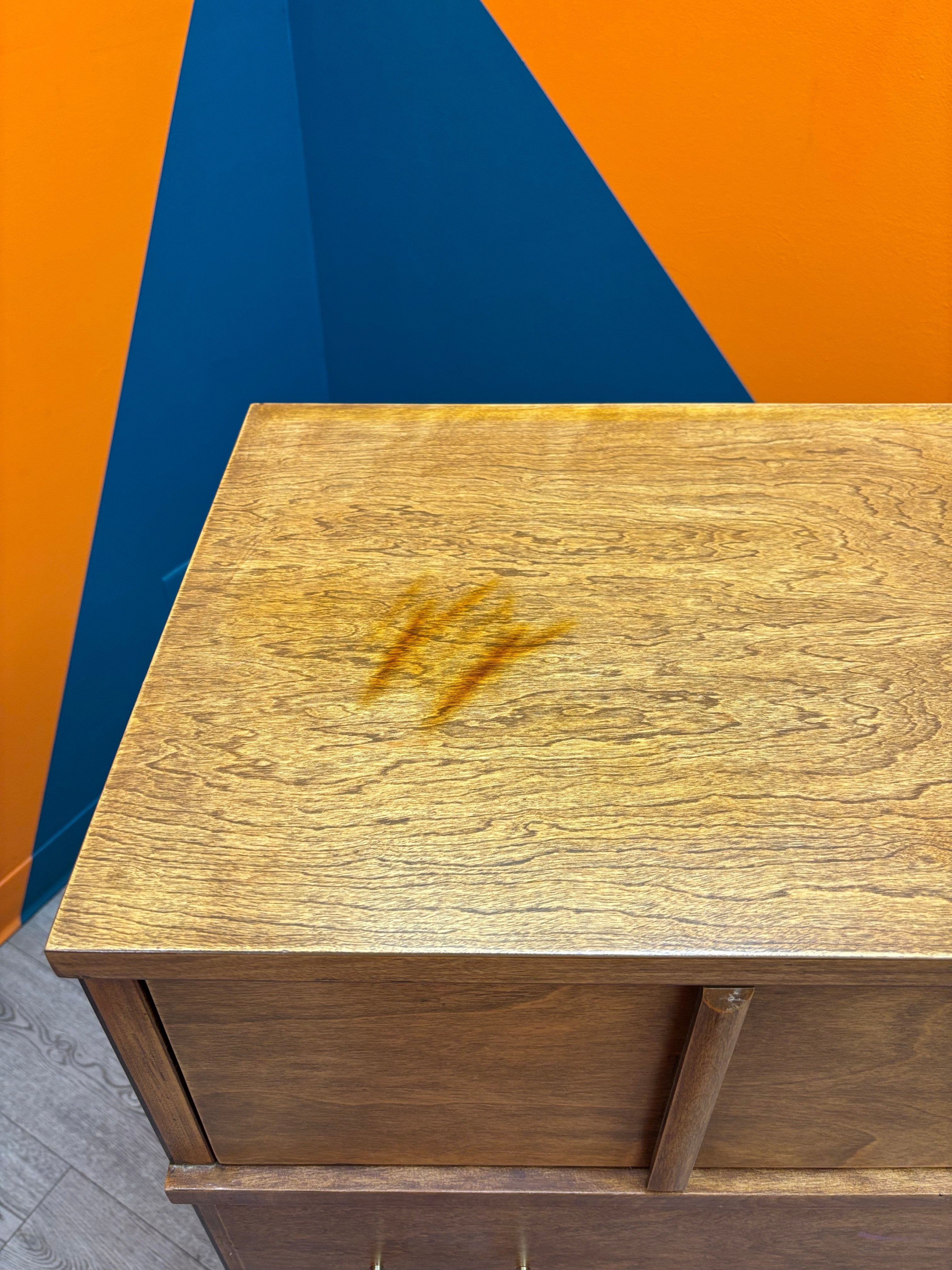 Wood 4 Drawer Dresser (J.W Kilgour & Bro.)