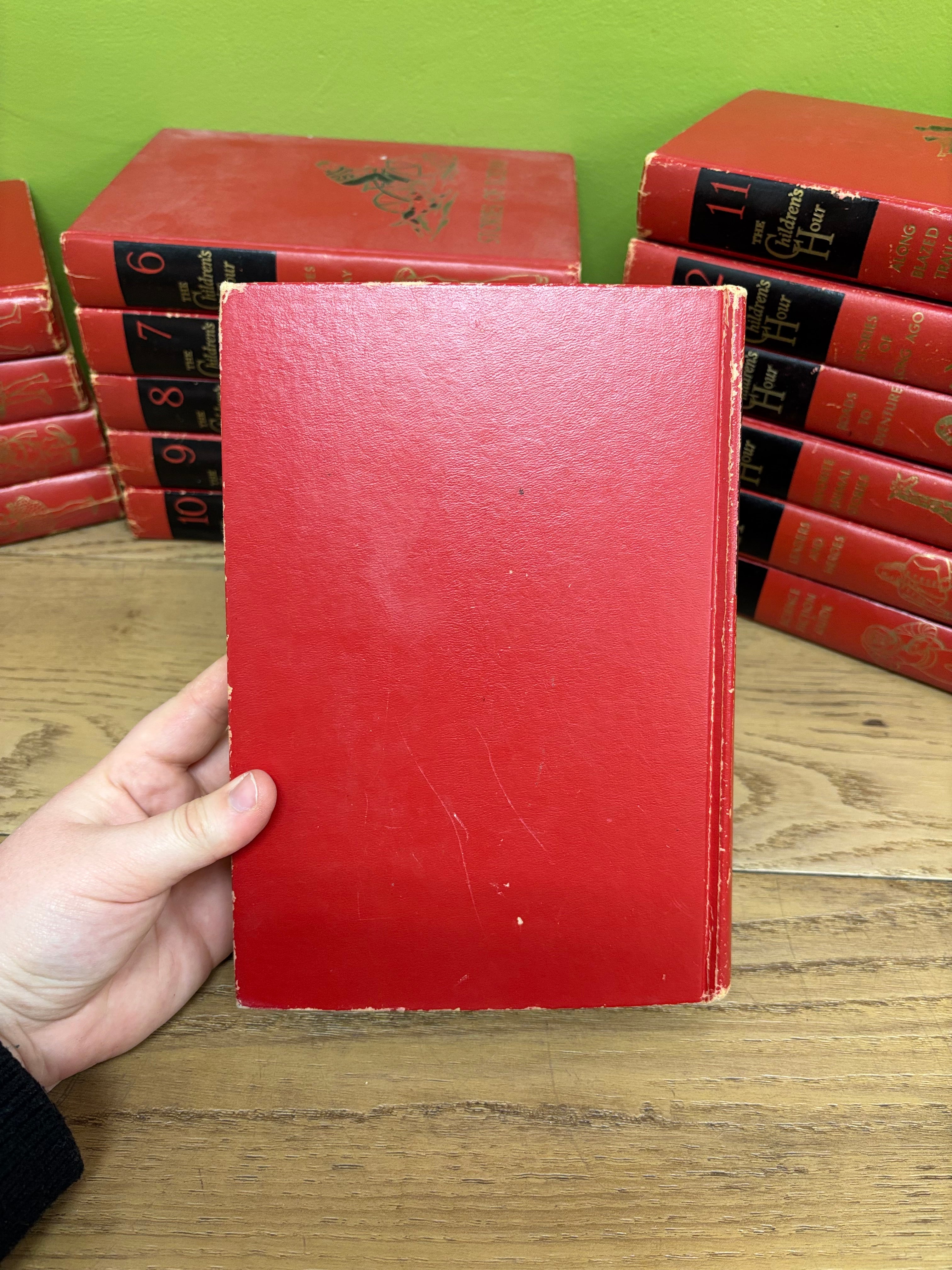 The Children's Hour Book Set Vol. 1-16