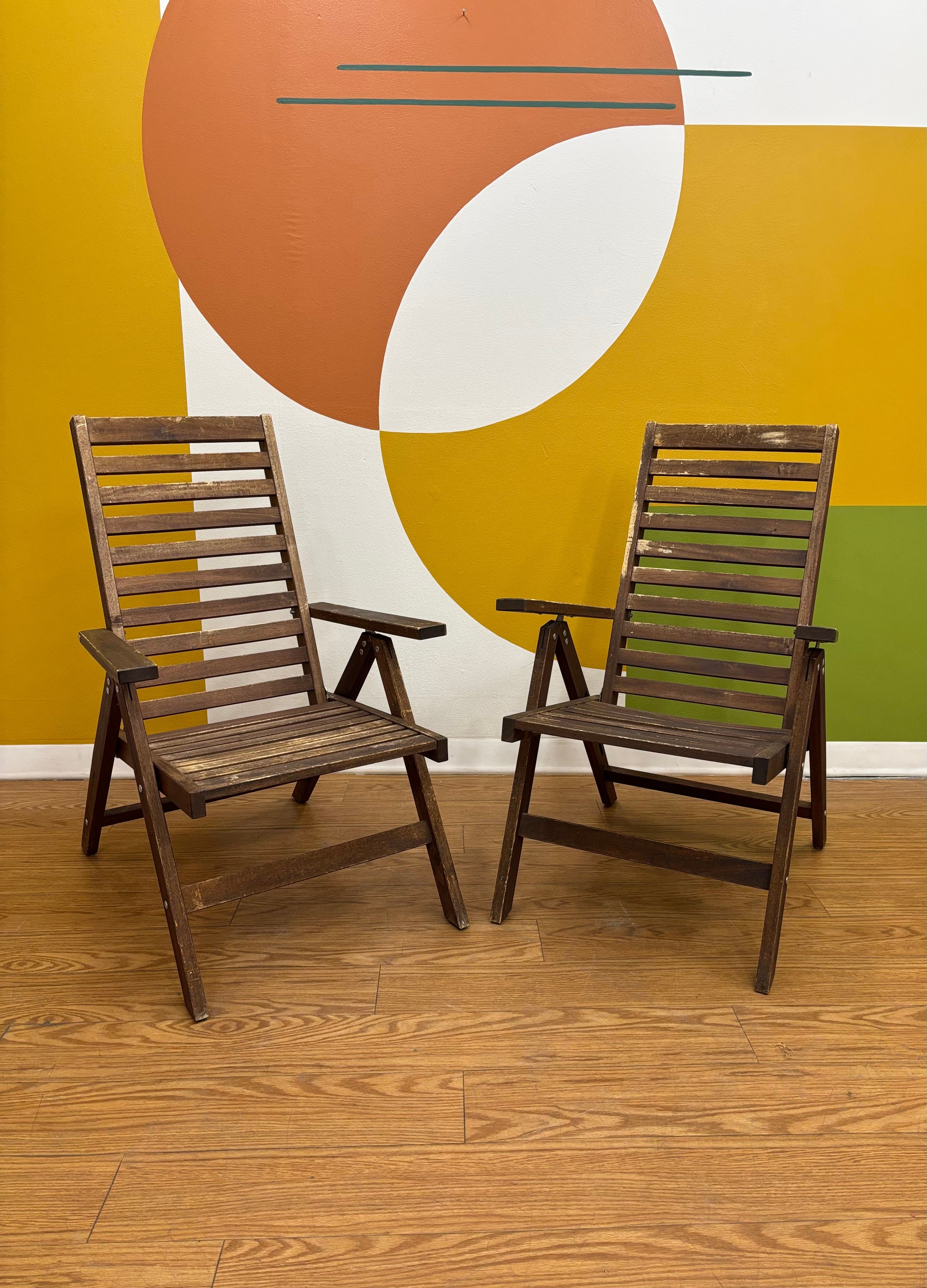 (2) Wood Folding Reclining Chairs