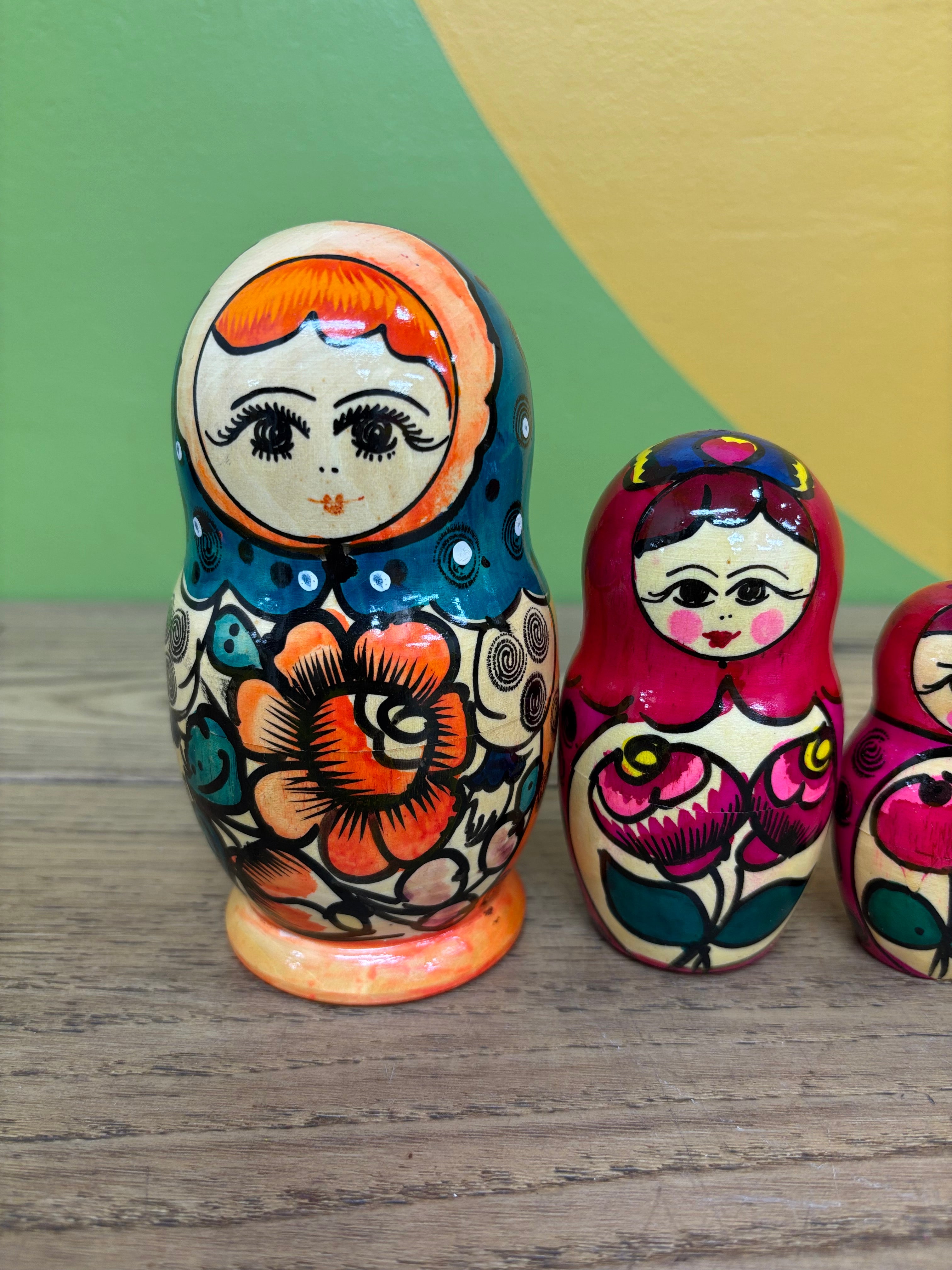 Nesting Dolls (5)