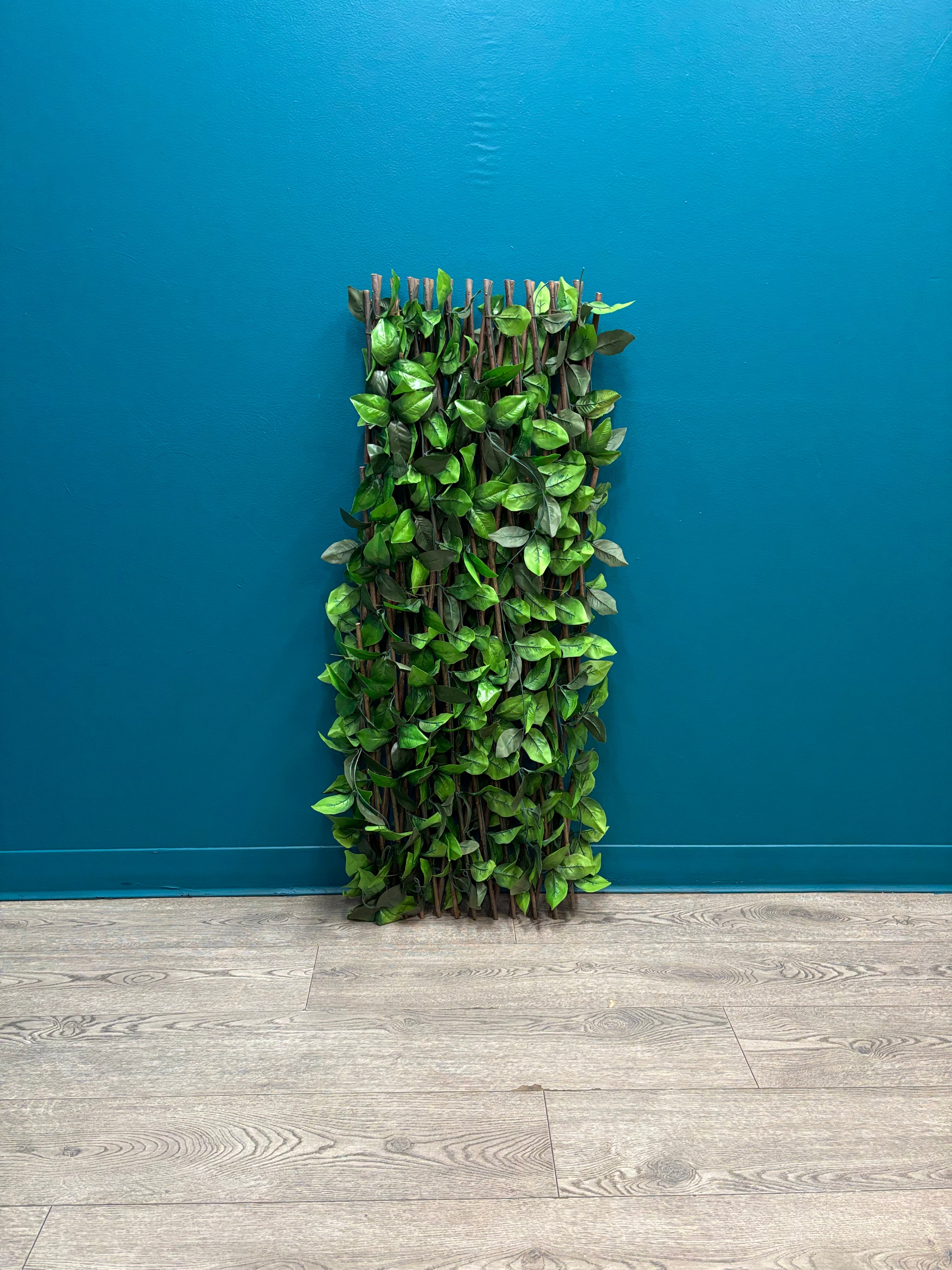 Expandable Artificial Ivy Privacy Screen