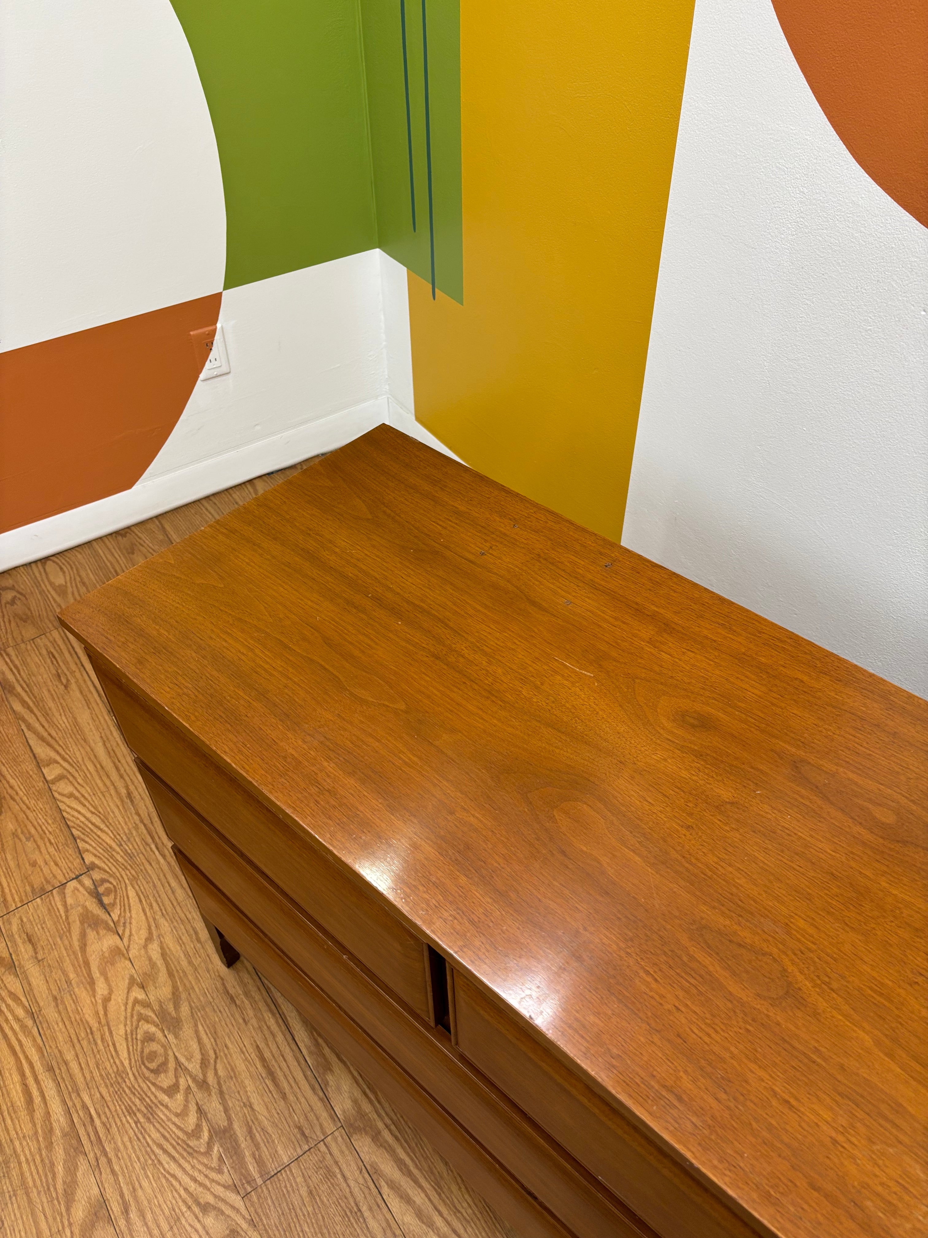 Wood 7 Drawer Dresser