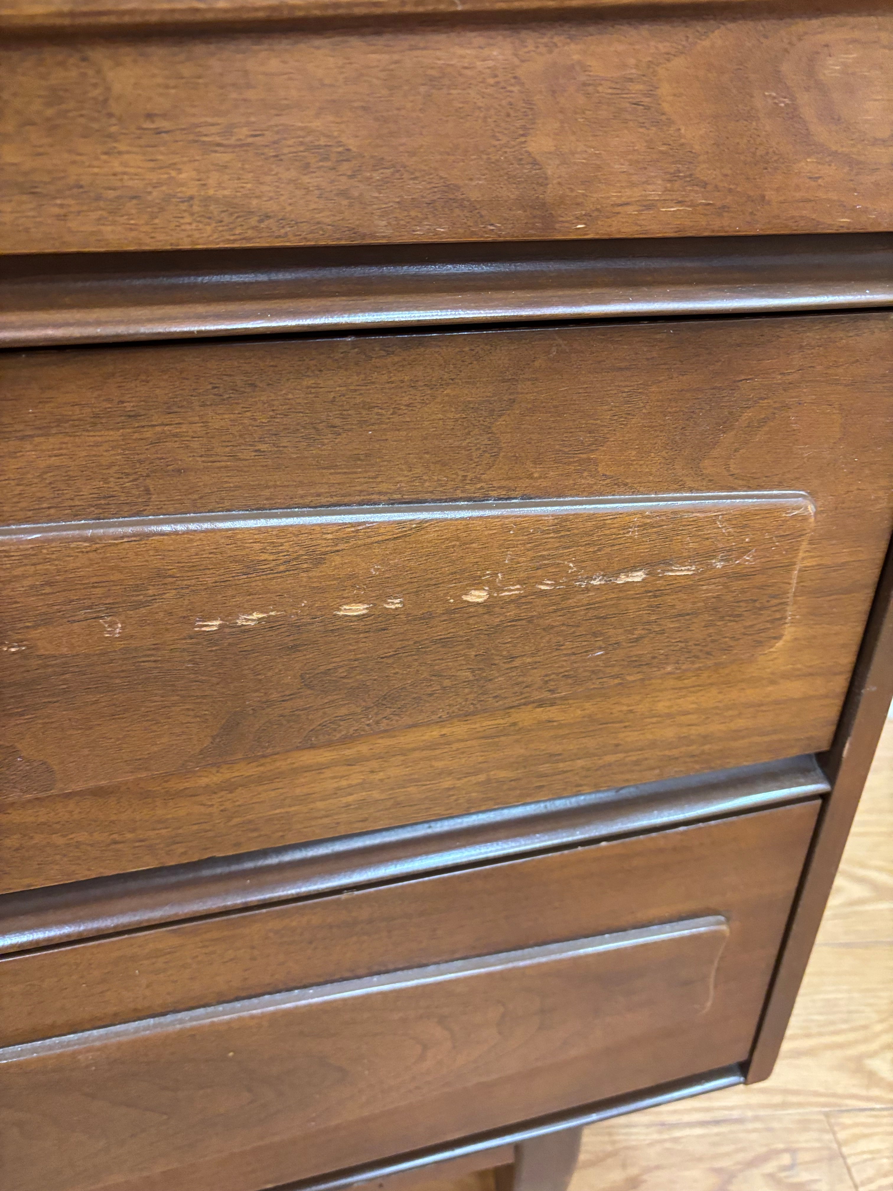 4 Drawer Wood Dresser