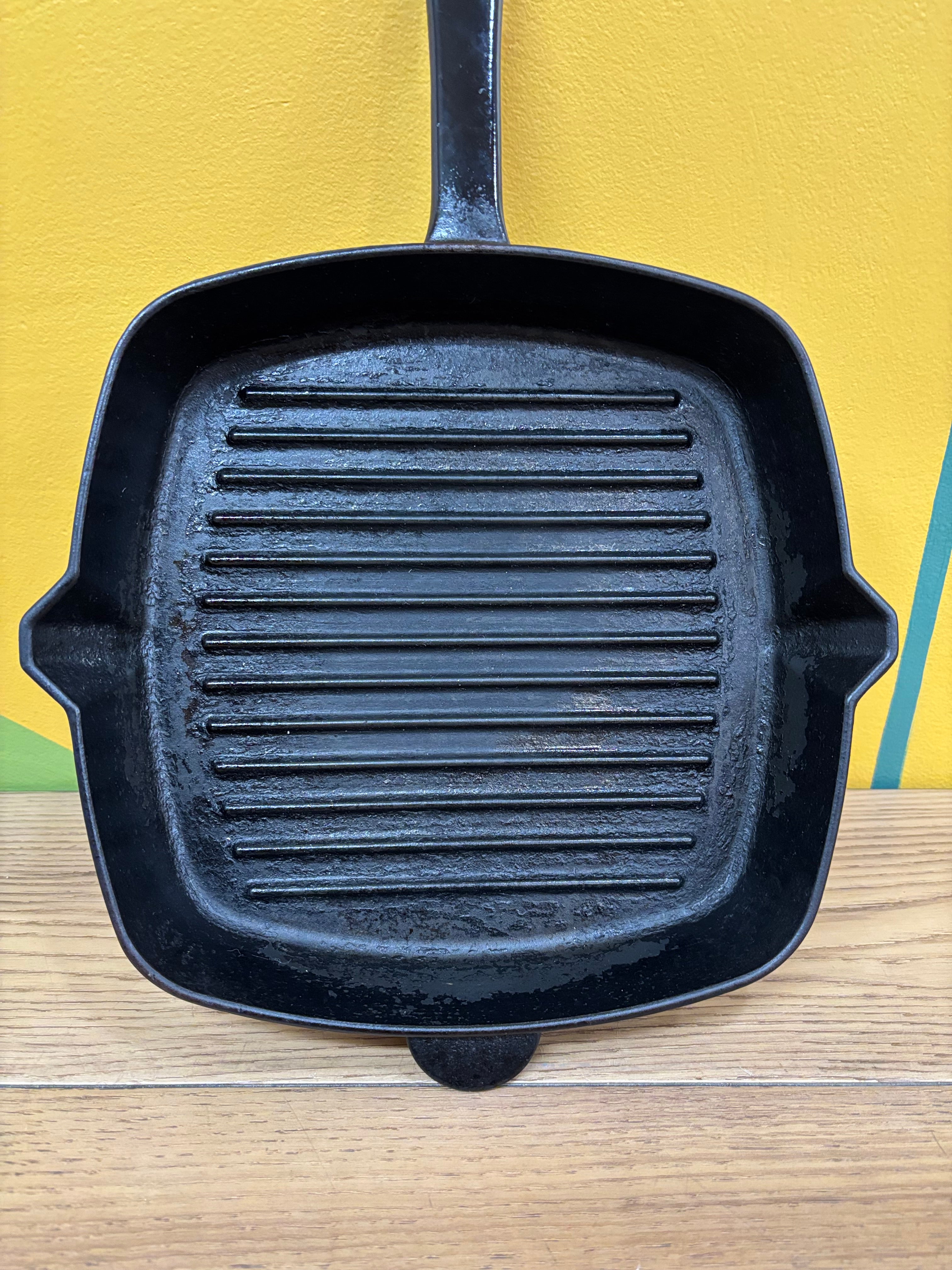 Enameled Cast Iron Griddle