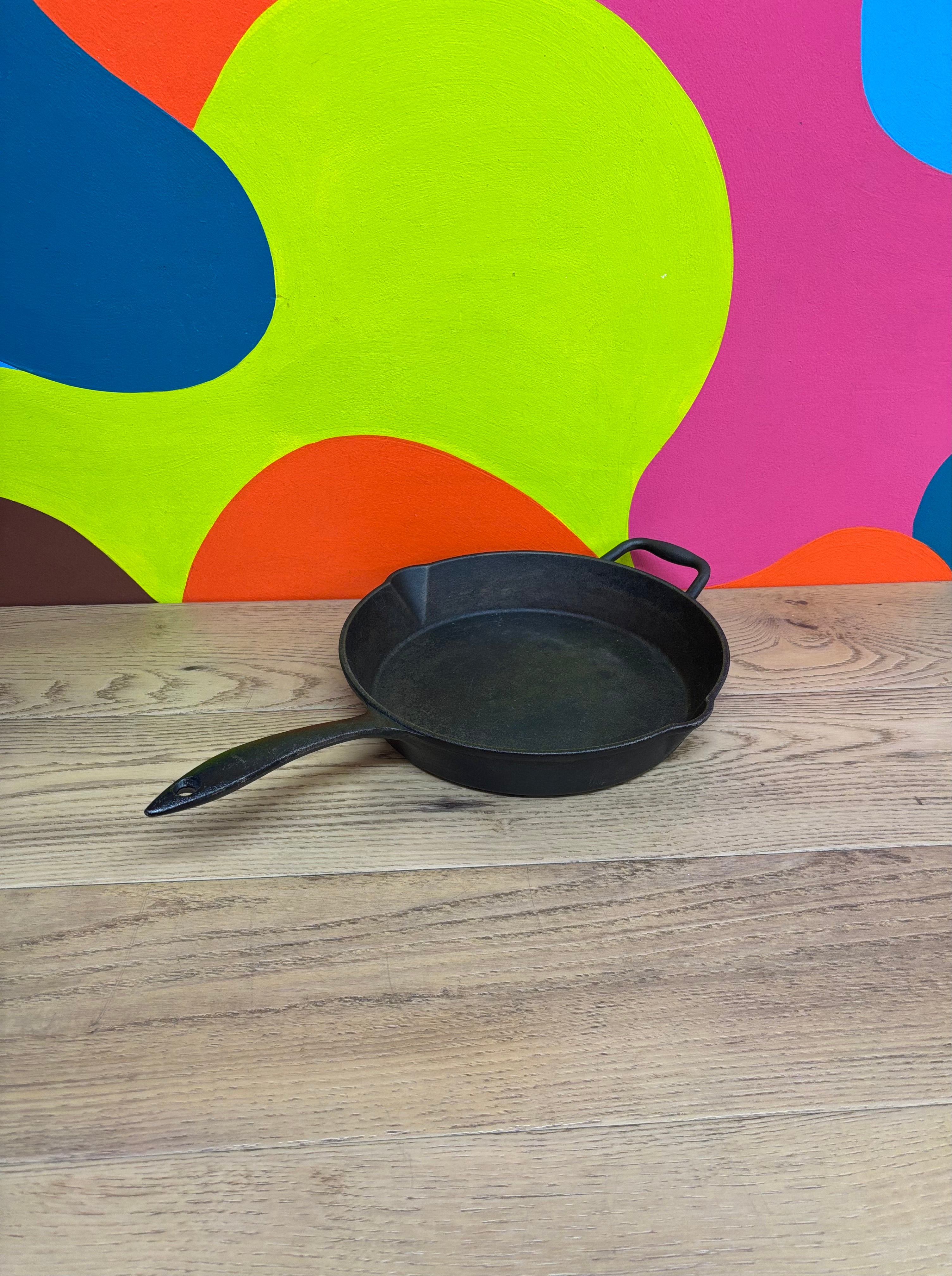 Lagostina Cast Iron Pan