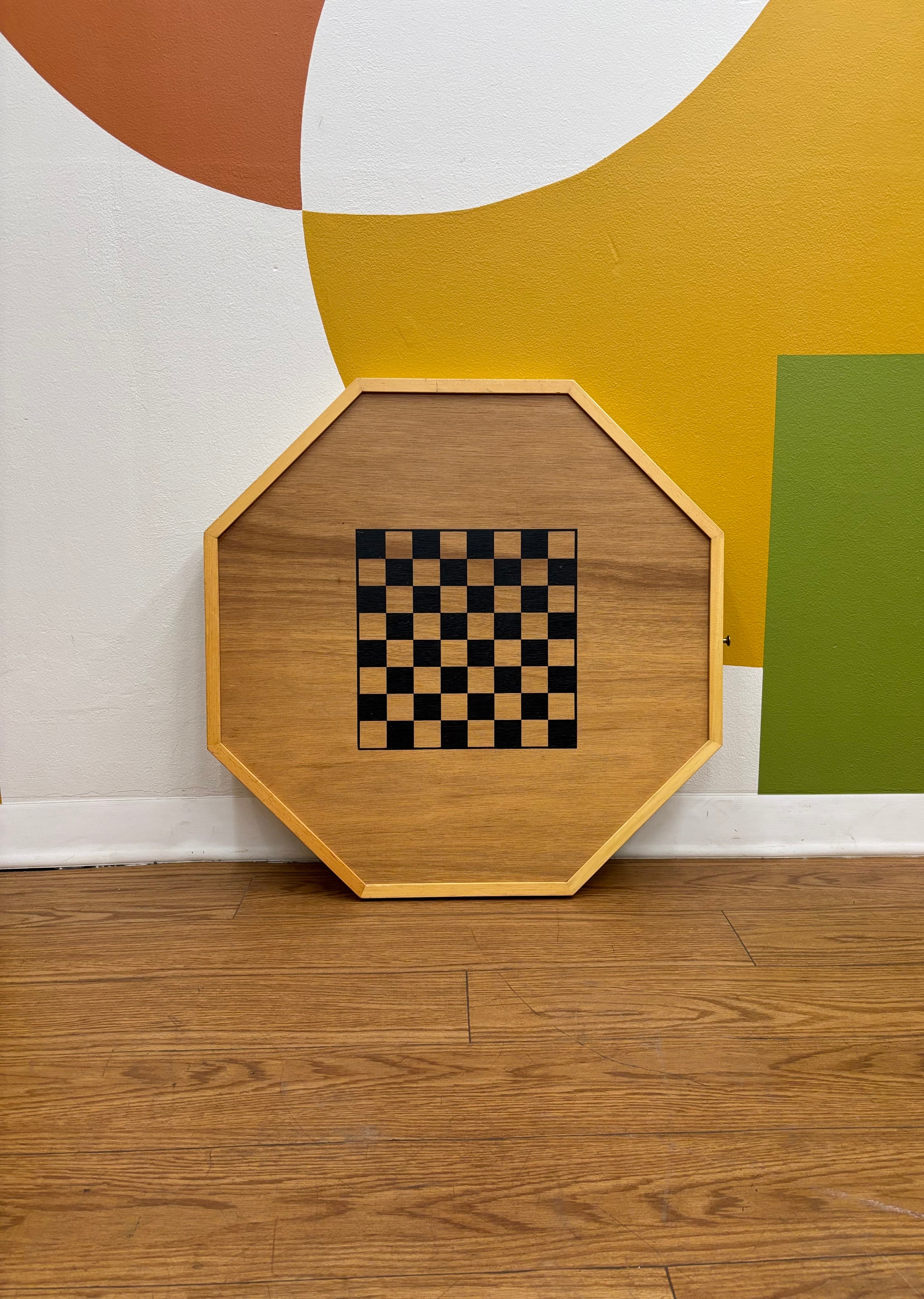 Crokinole Board