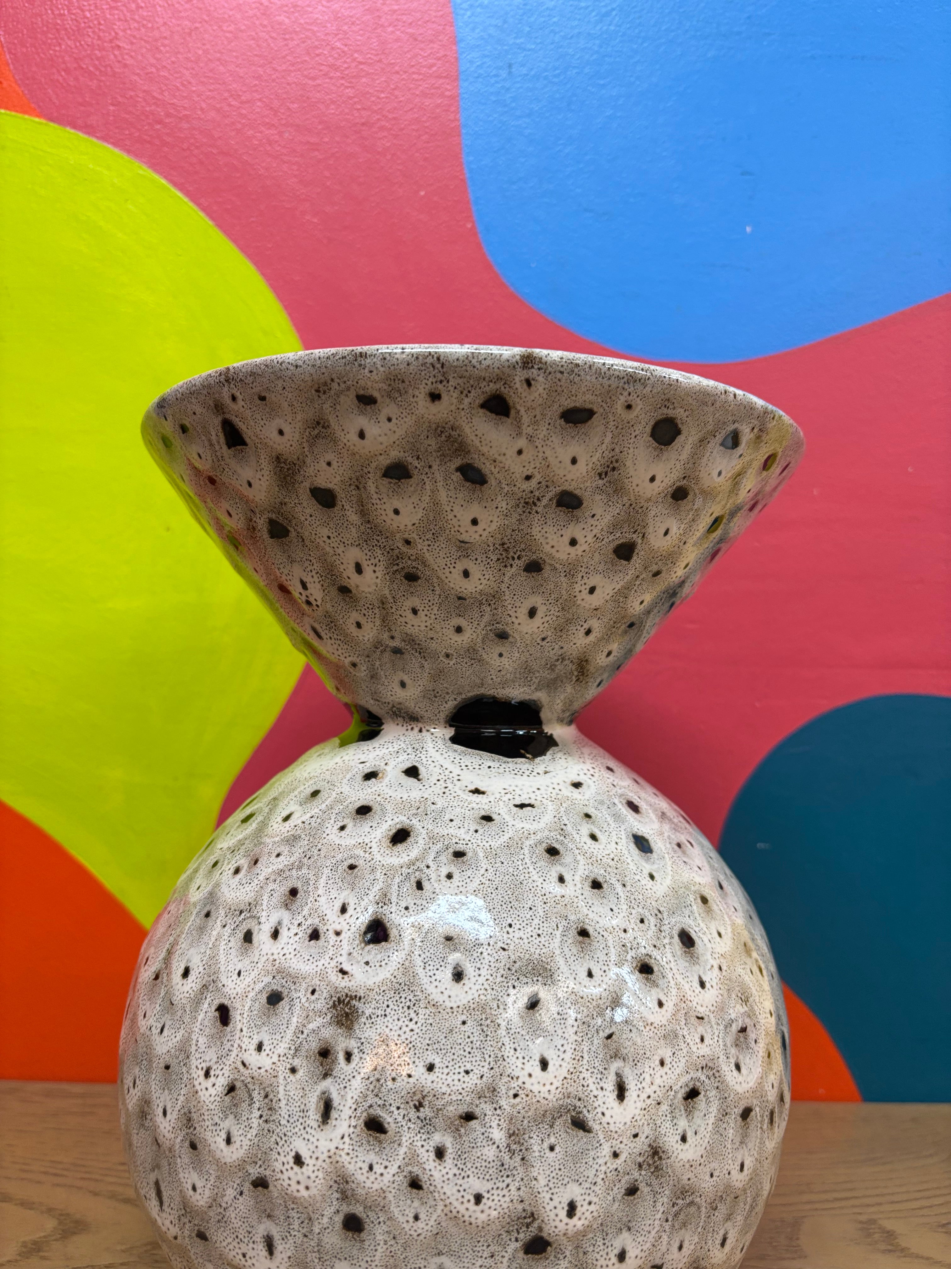 Manor Funnel Neck Black & White Speckled Vase