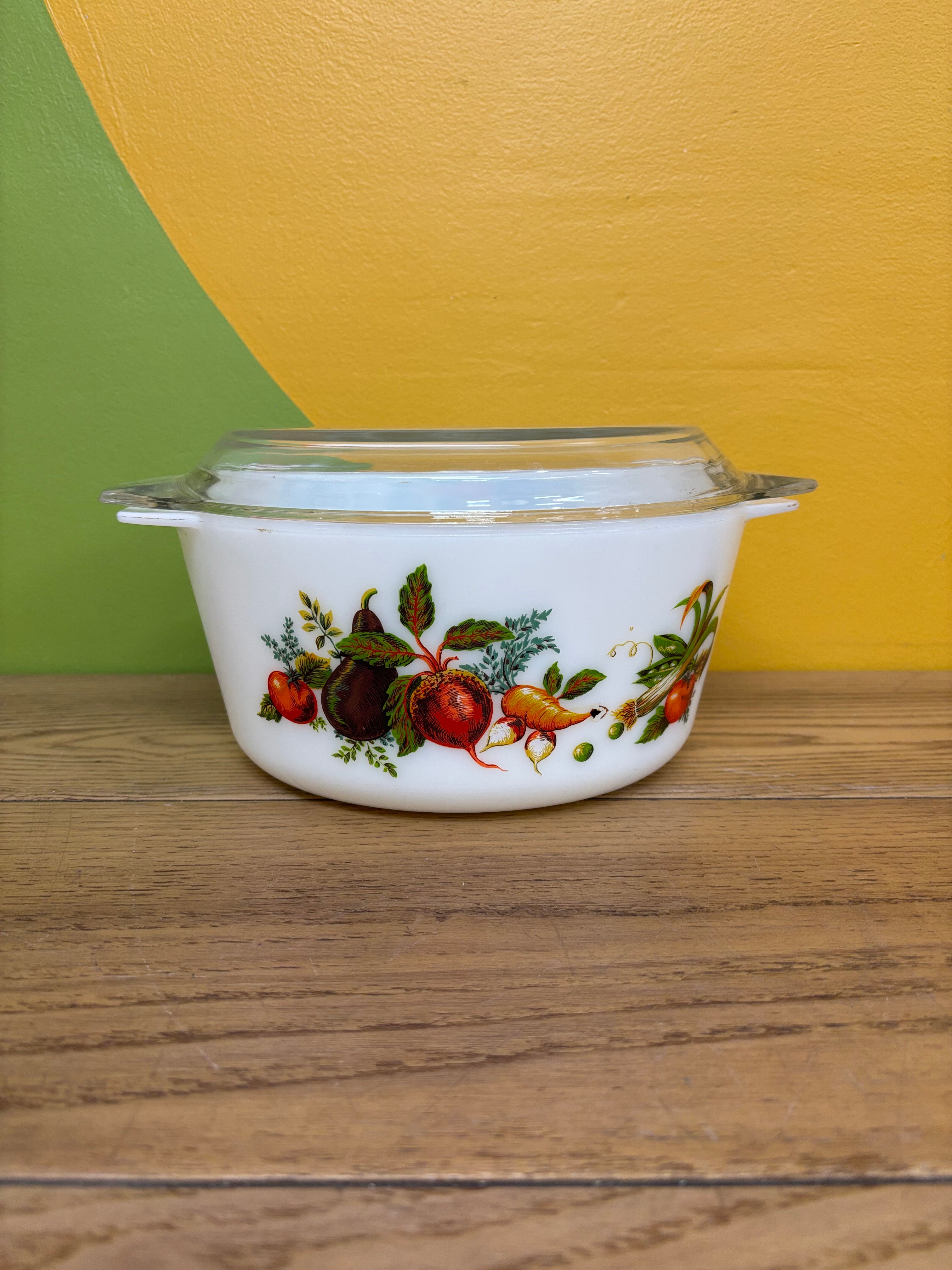 JAJ Pyrex Casserole Dish with Lid - Market Garden