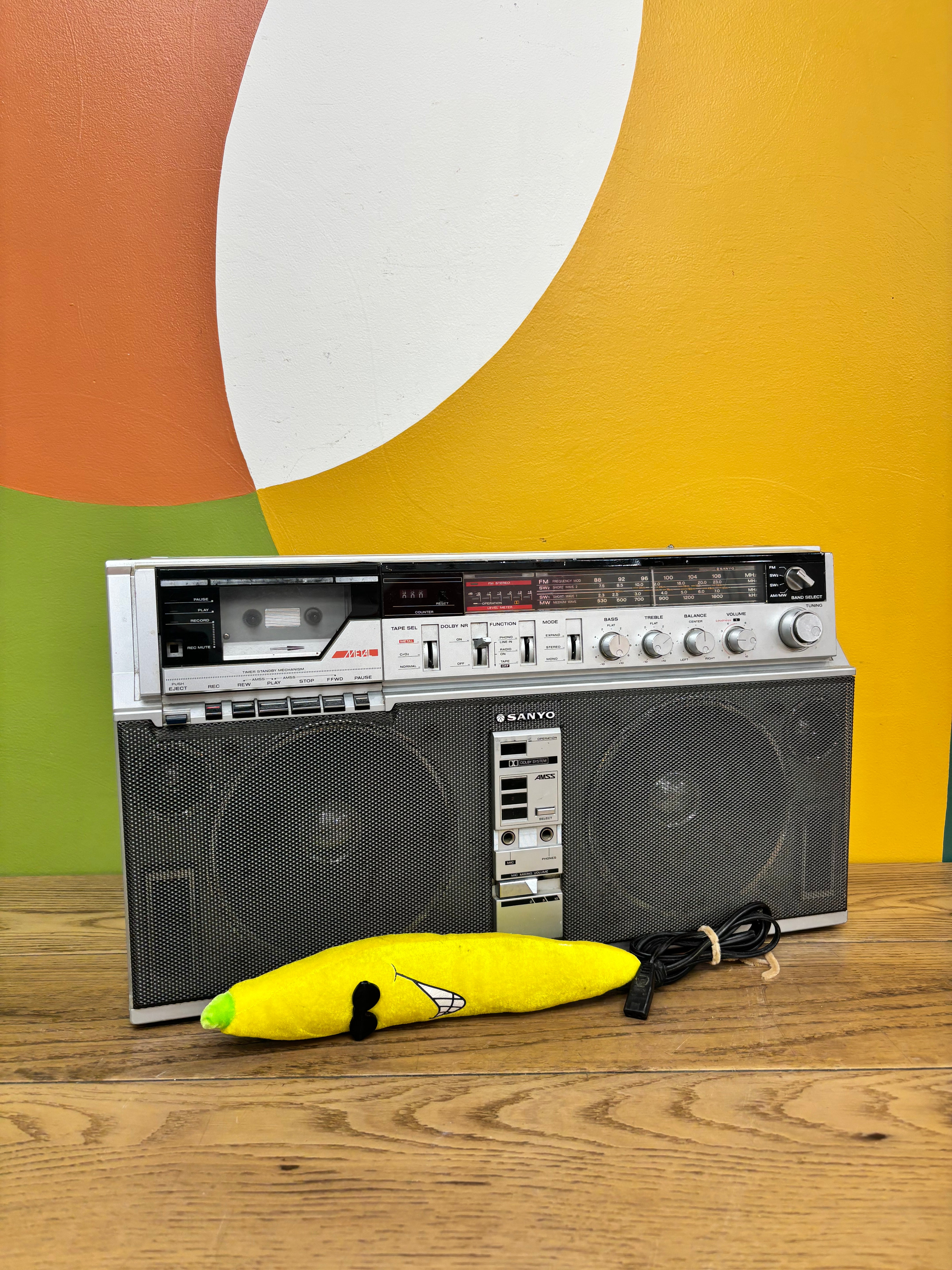 Sanyo M-X650 Radio Cassette Recorder Boombox