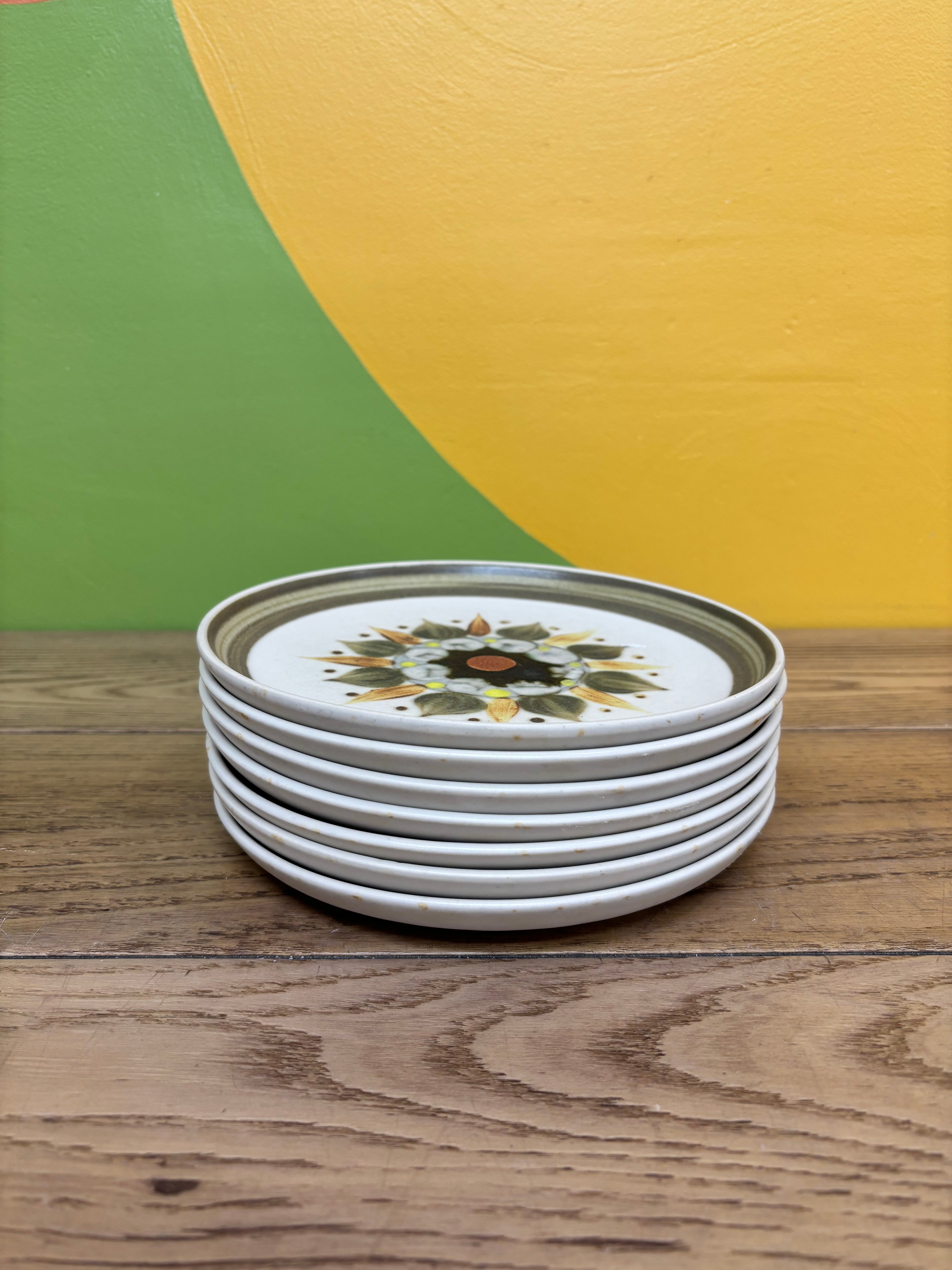 Denby Langley "Sherwood" Stoneware Plate Set