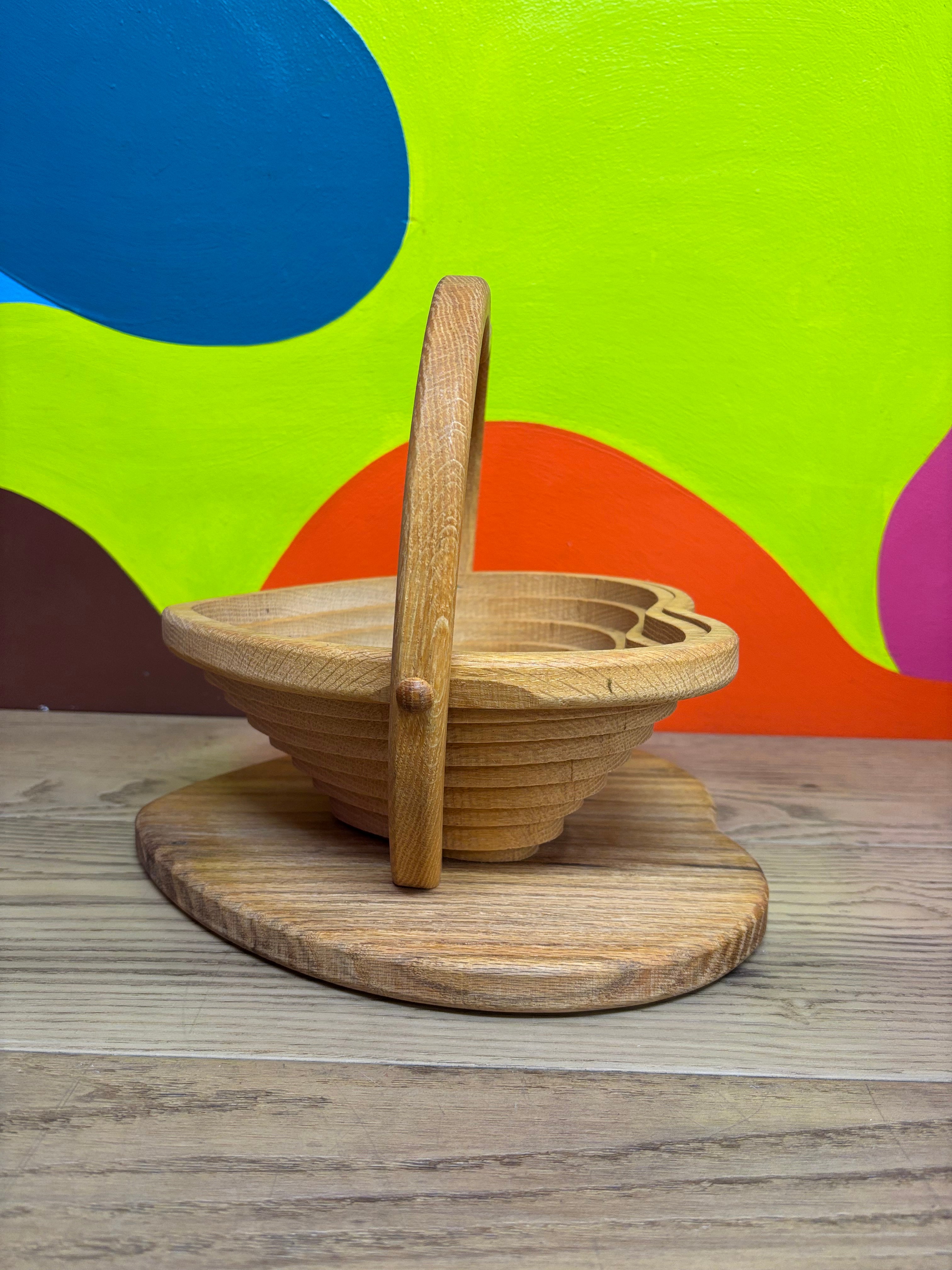 Collapsible Heart Shaped Basket