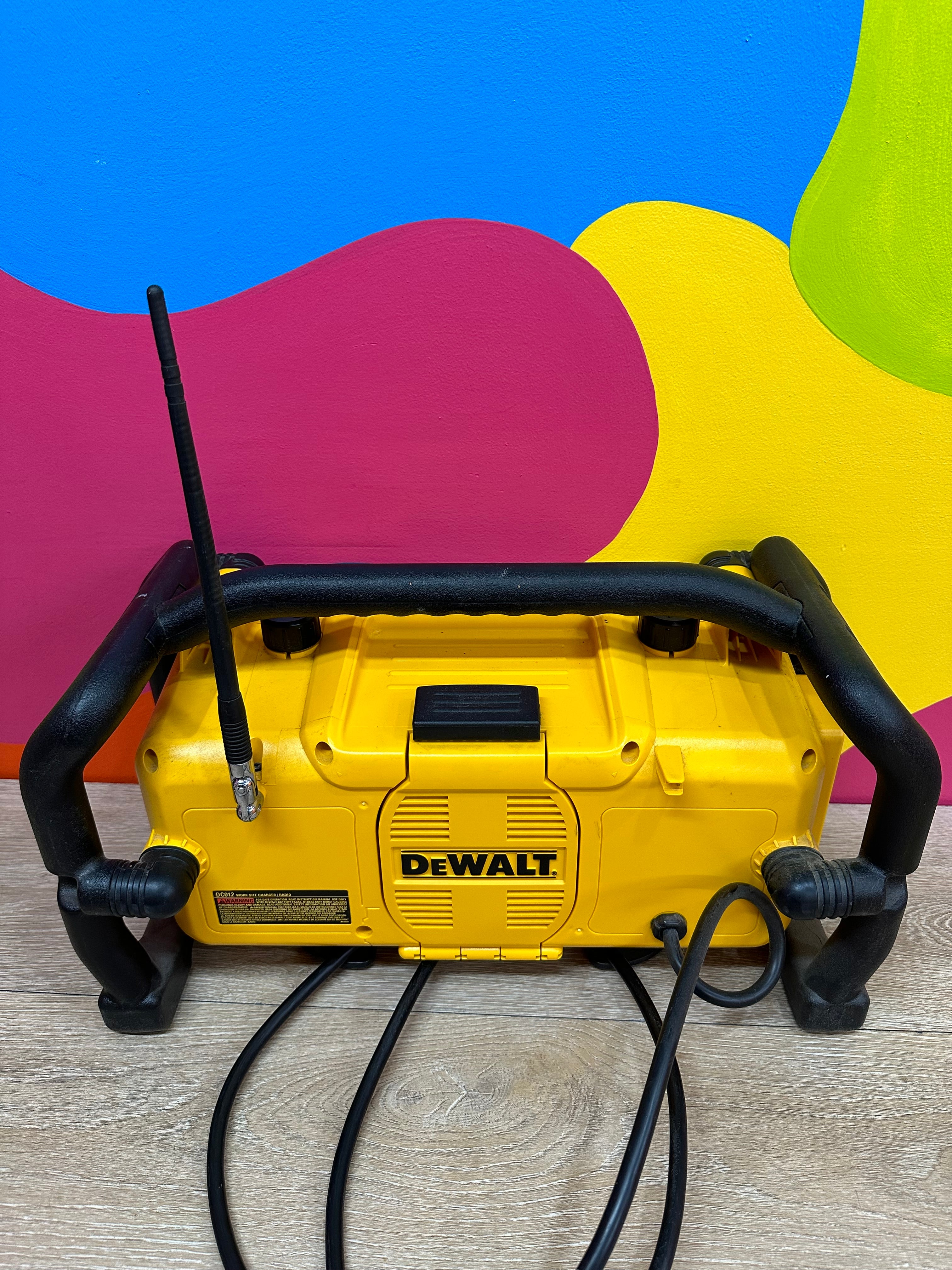 Dewalt Worksite Charger/Radio