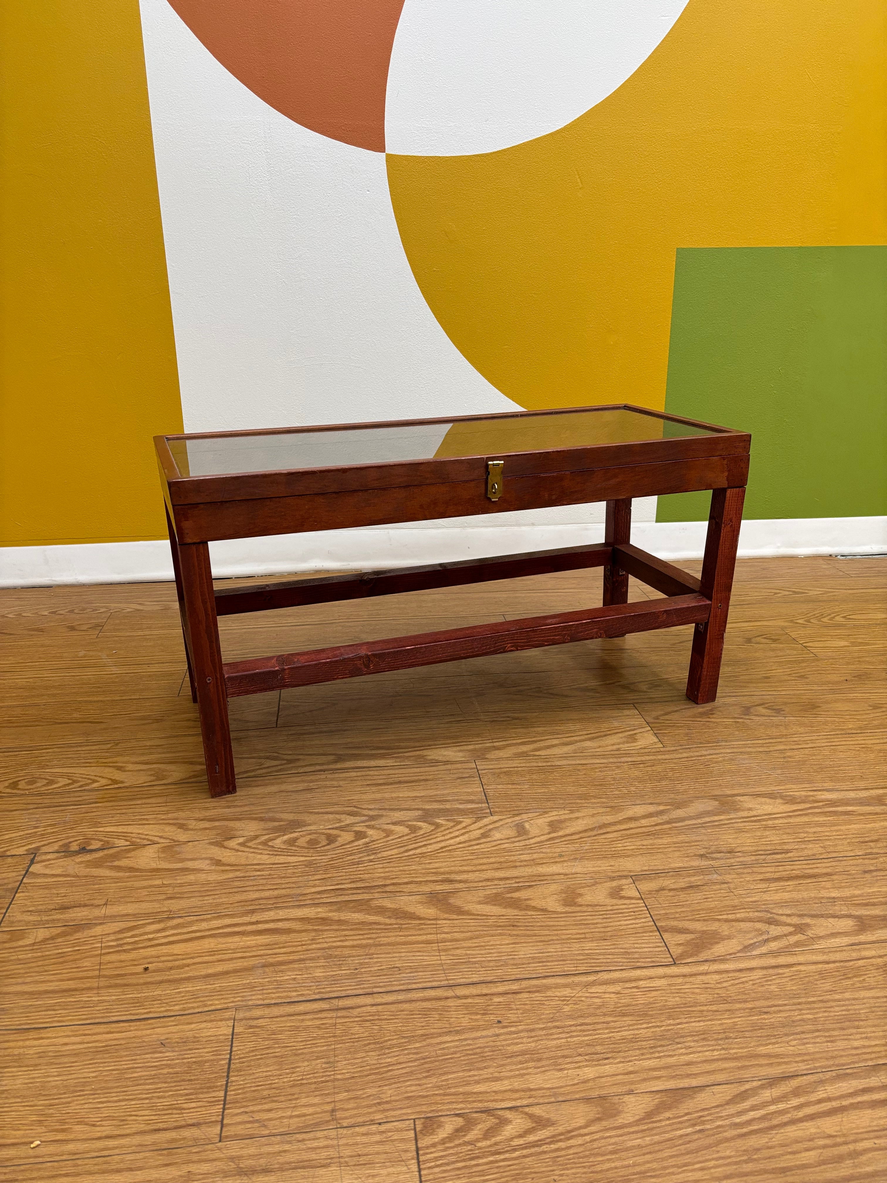 Shadow Box Table