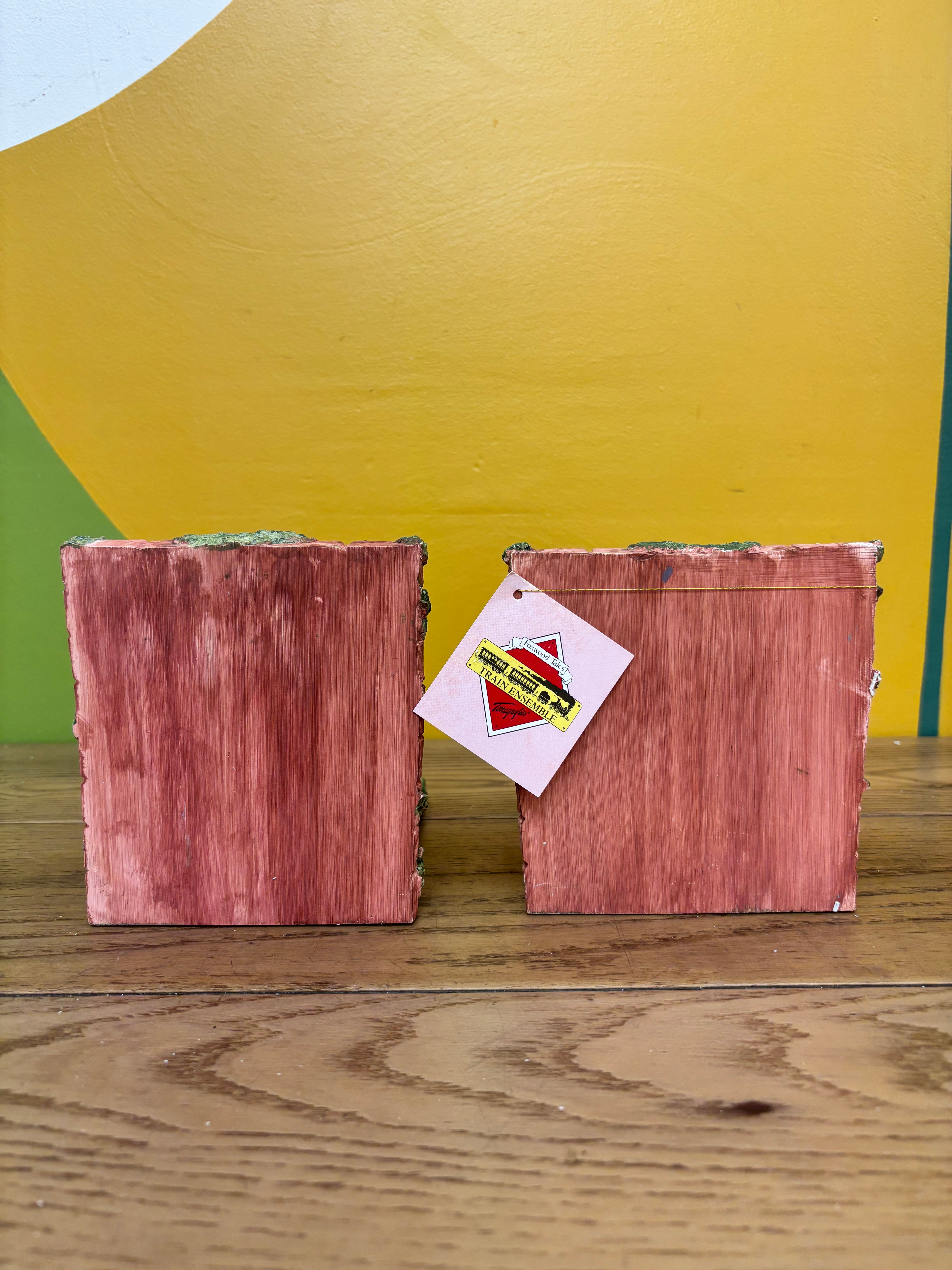 Foxwood Tales Train Bookends