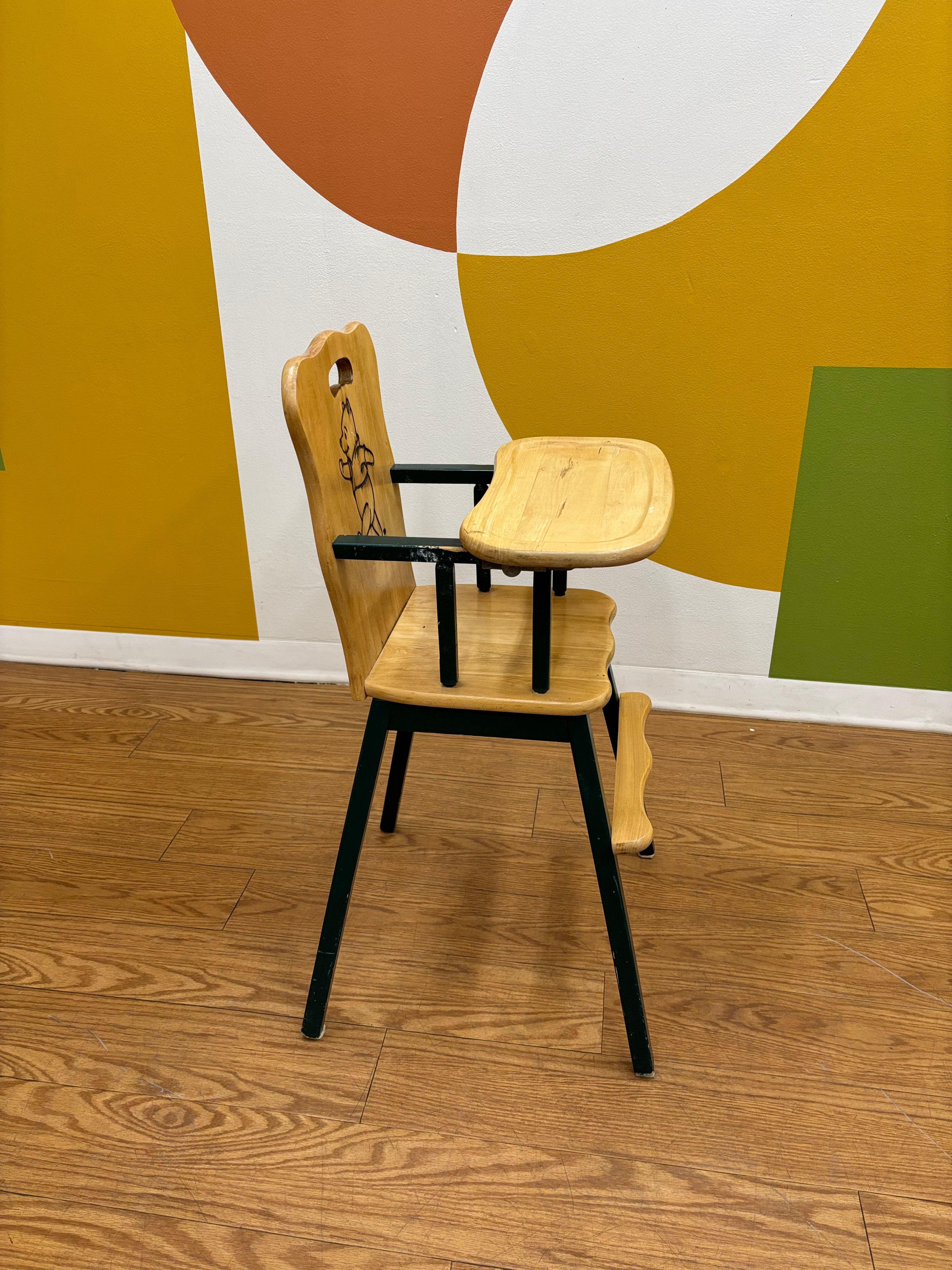 Wood Winnie the Pooh High Chair (Decorative)