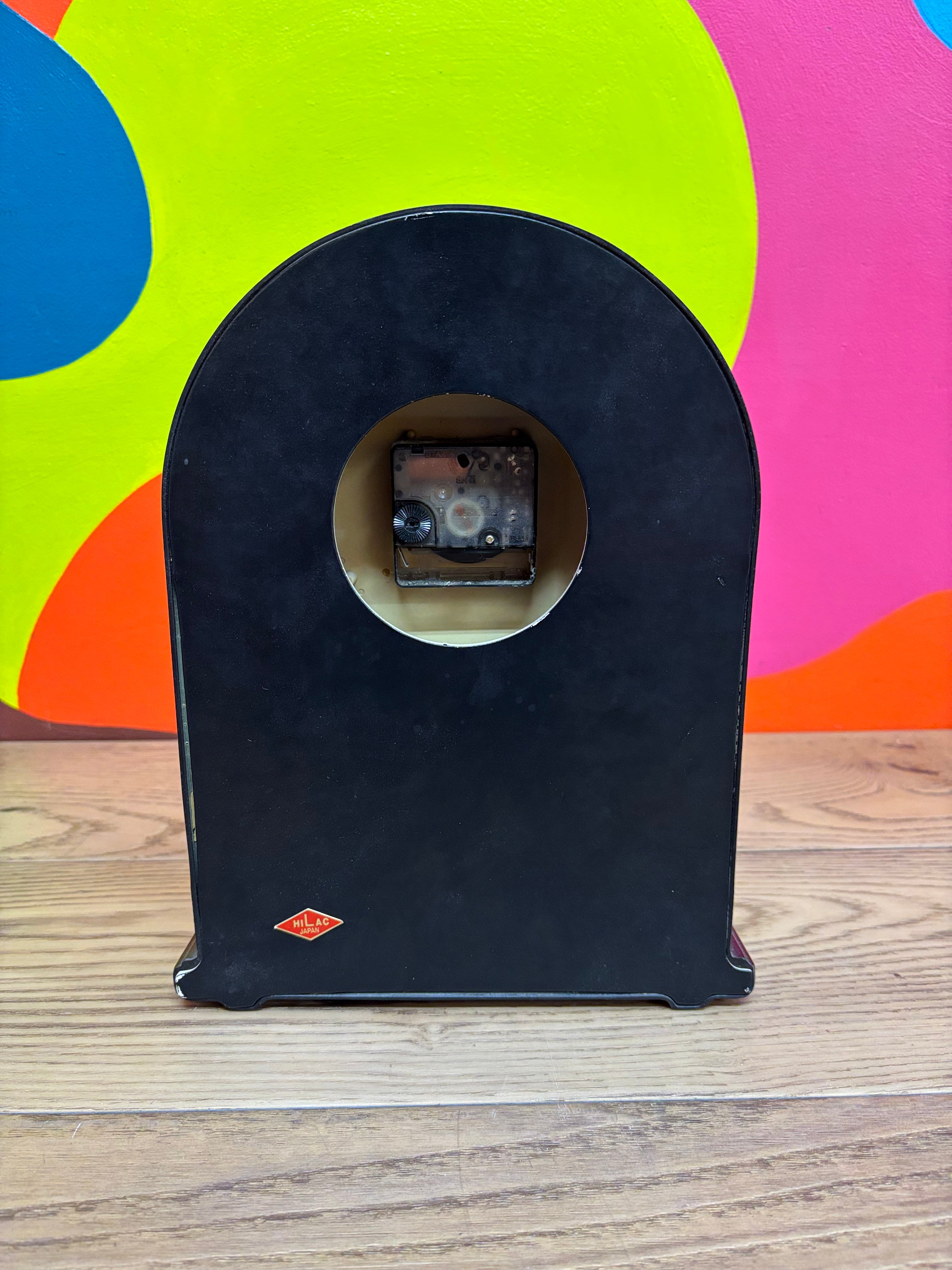 Mantle Clock