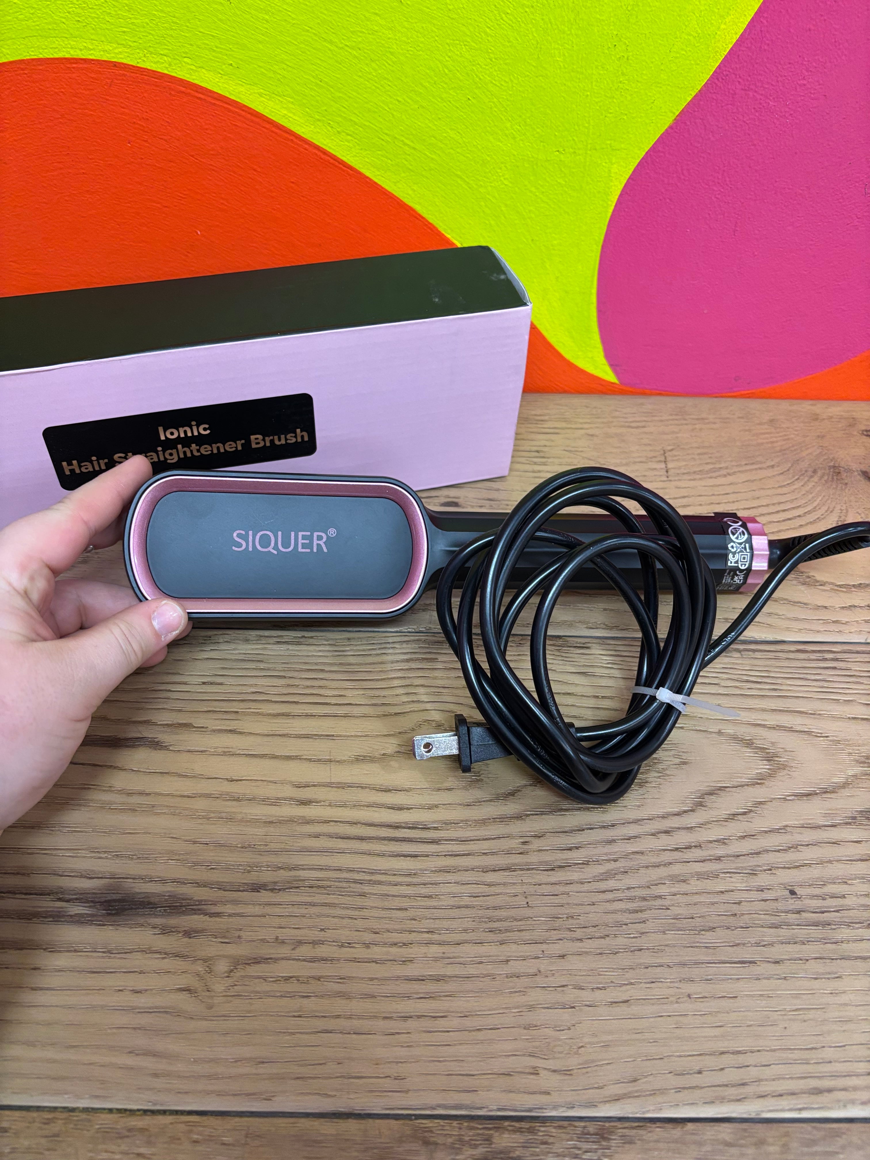 SIQUER Hair Straightener Brush