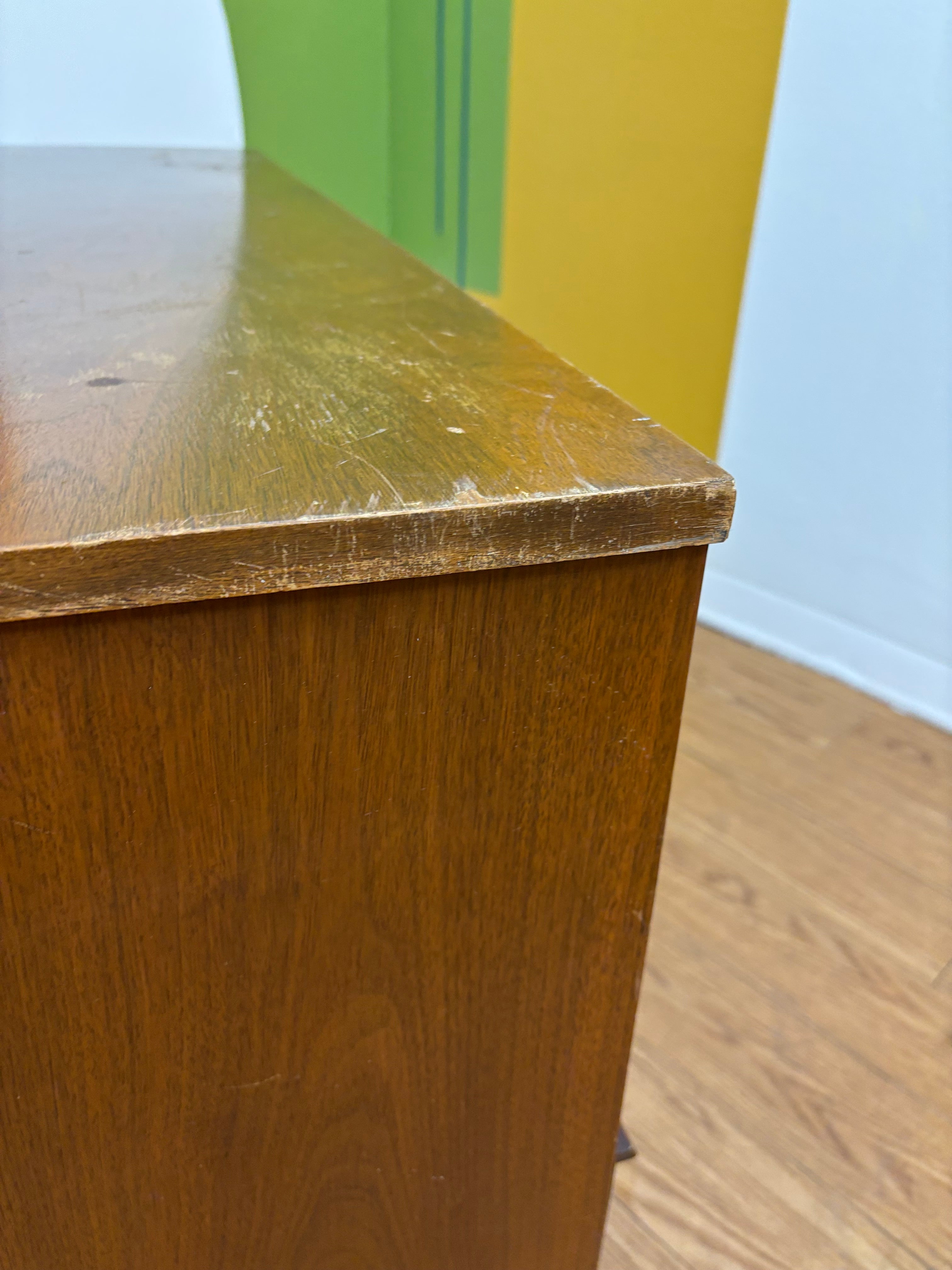 6 Drawer Dresser