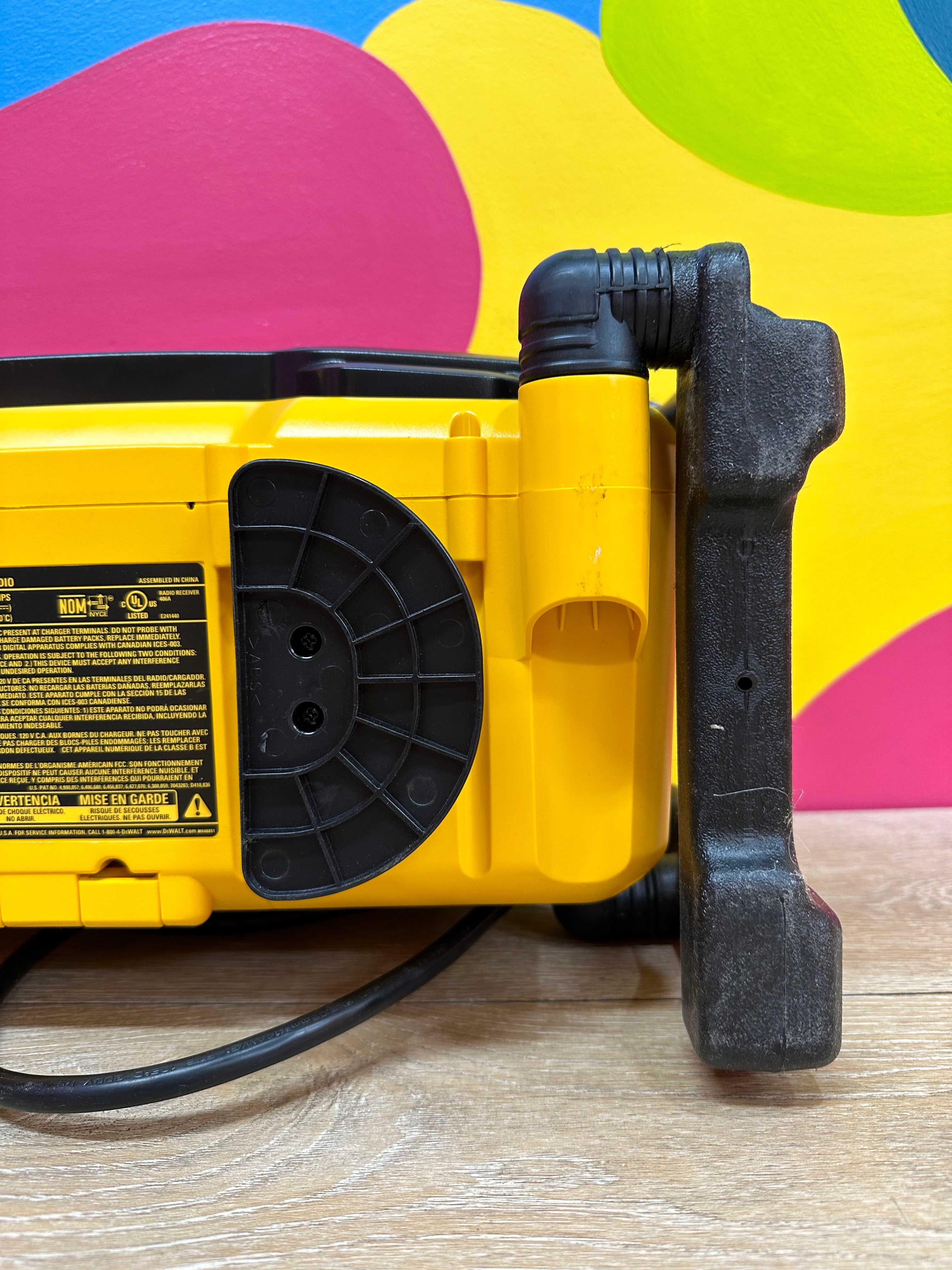 Dewalt Worksite Charger/Radio