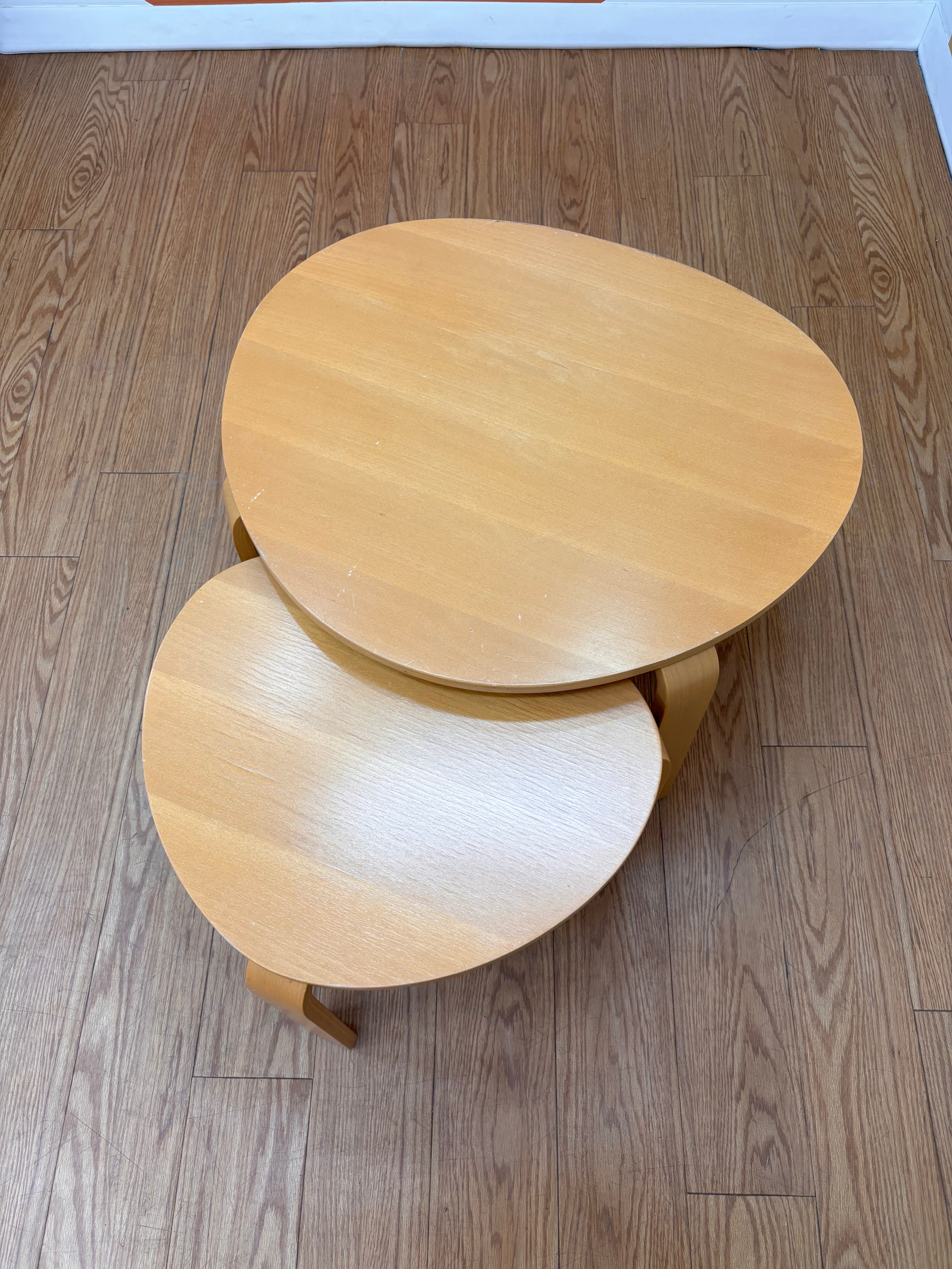 Nesting Tables (2)